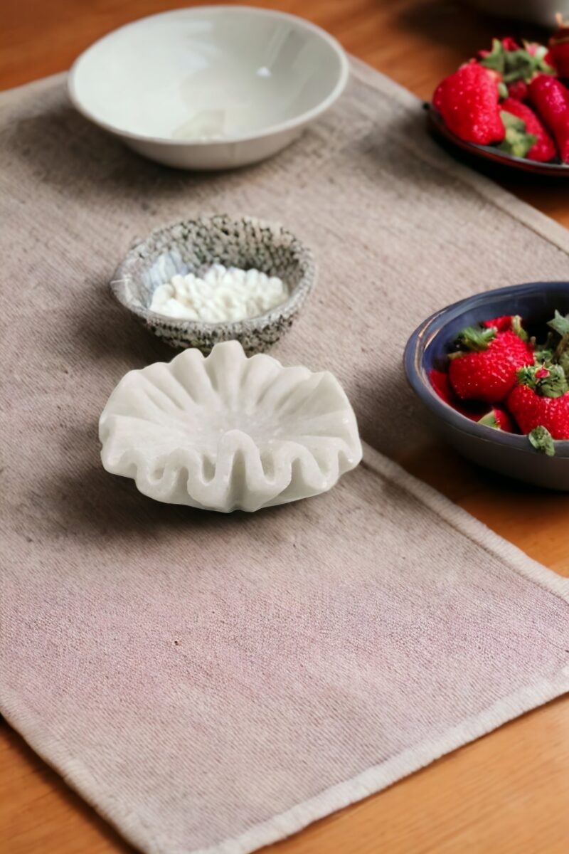 home décor, marble décor, white uruli key bowl, ring tray, ruffle bowl, Ruffled bowl, gift for her him, marble bowl, handmade stone bowl, Indian jewelry bowl