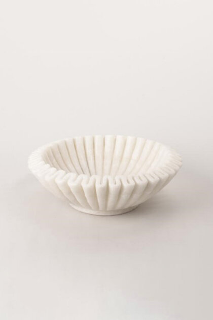 White Marble Ruffle Bowl