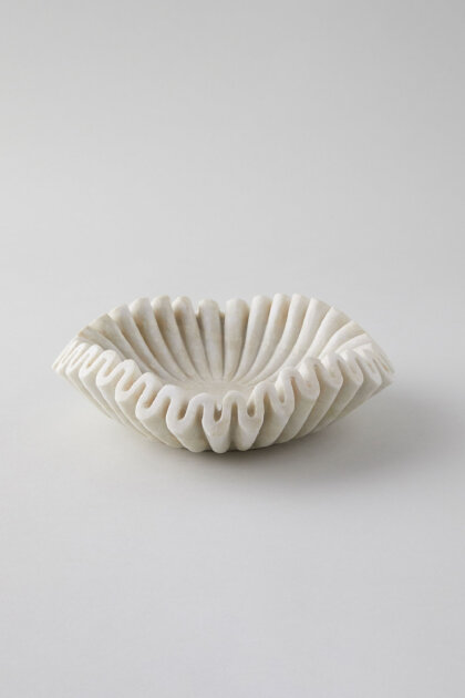 Marble Ruffle Bowl