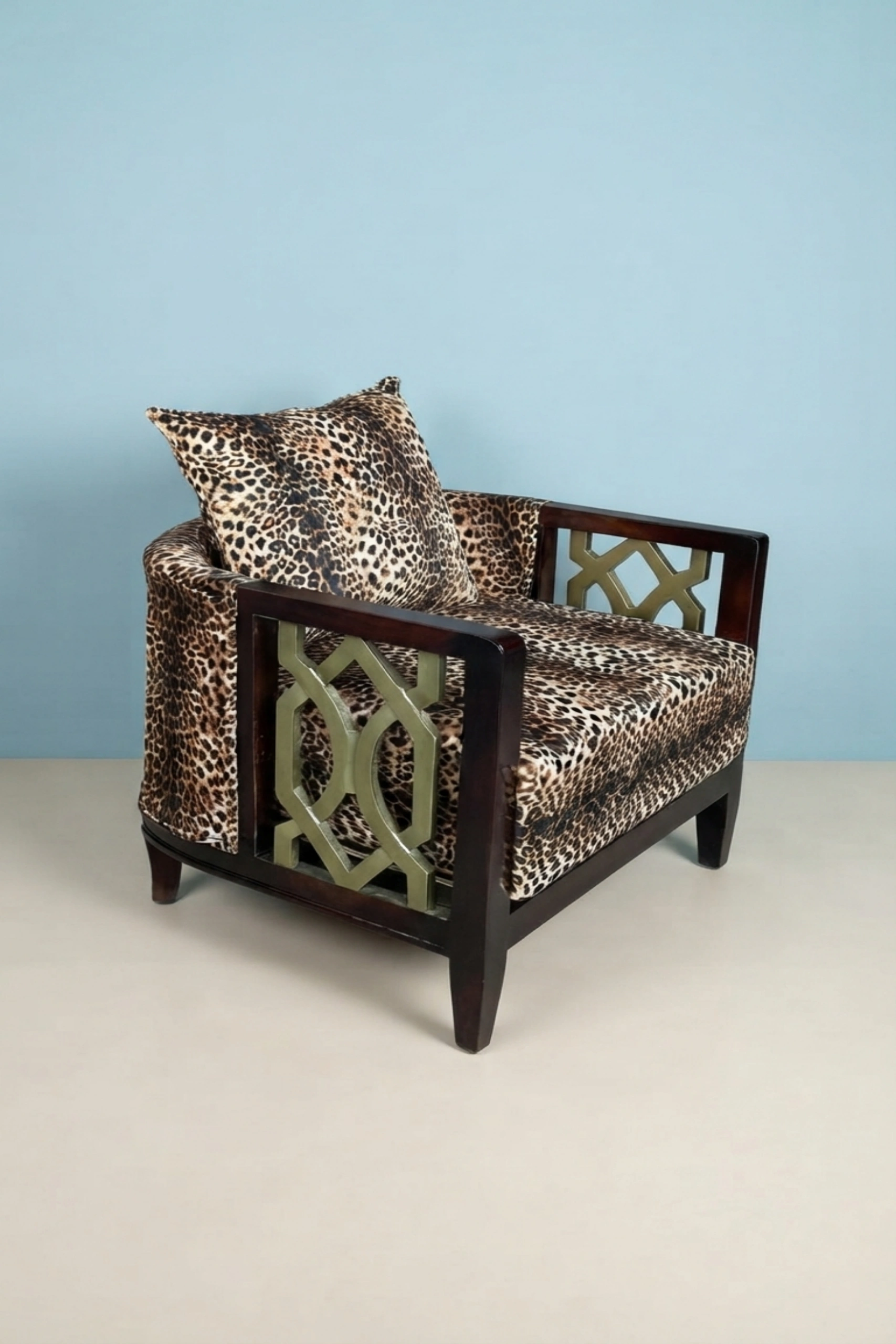 Leopard_Design_Velvet_Fabric_Lounge_Chair_image_03_side_profile_luxury_velvet_accent_chair_lounge_seating_designer_living_room_upholstered_artisan_premium_interior_furniture.webp