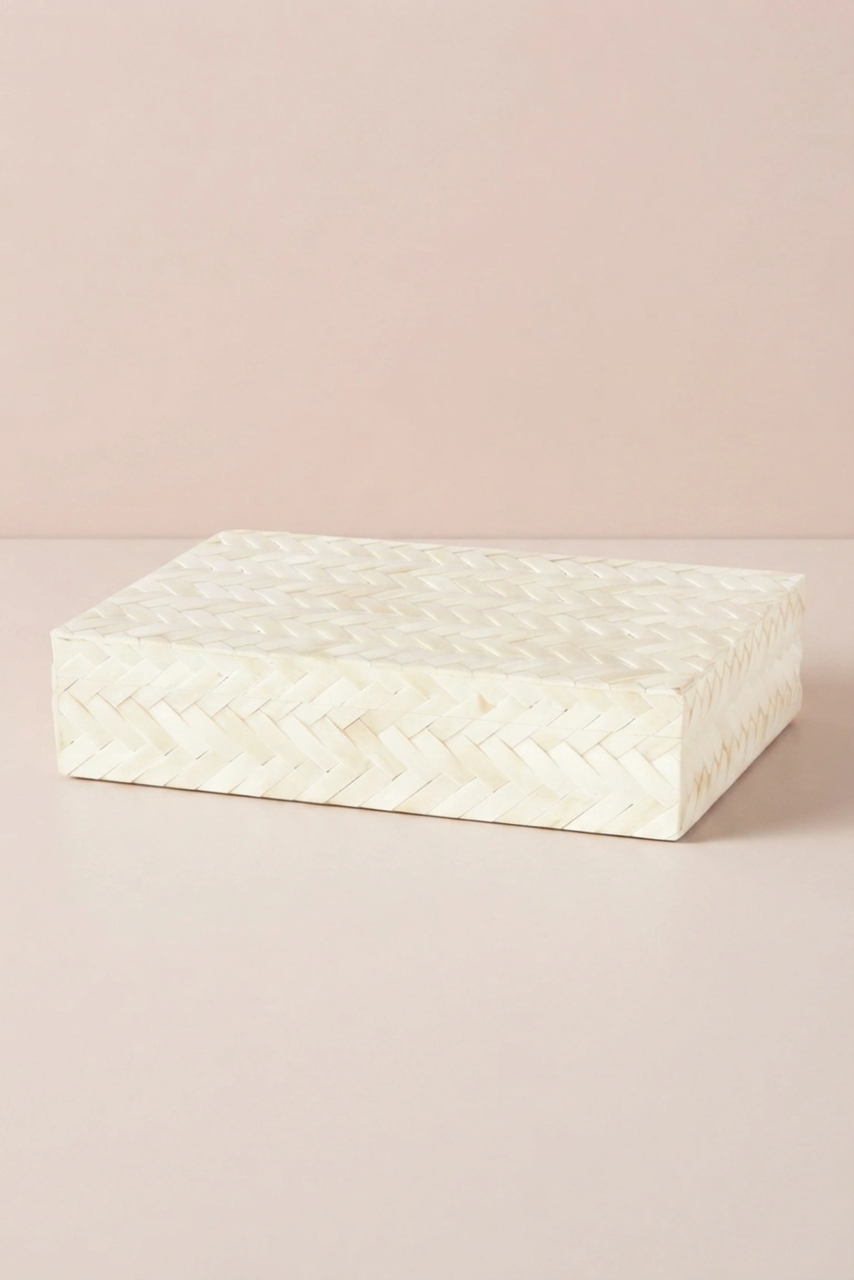 Anna Herringbone Inlay Box Large, buy anna herringbone inlay box, luxury anna herringbone inlay box, handcrafted anna herringbone inlay box, handmade anna herringbone inlay box, anna herringbone, annaanna-herringbone-inlay-box-large-bone-inlay-furniture-box-handmade-bone-inlay-jewelry-box-ornamental-box-01.webp