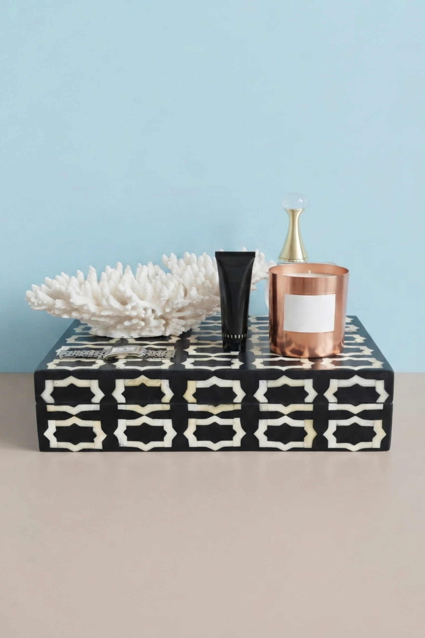 black-moroccan-bone-inlay-box-black-furniture-bone-inlay-furniture-box-handmade-bone-inlay-jewelry-box-moroccan-design-ornamental-box-03.webp