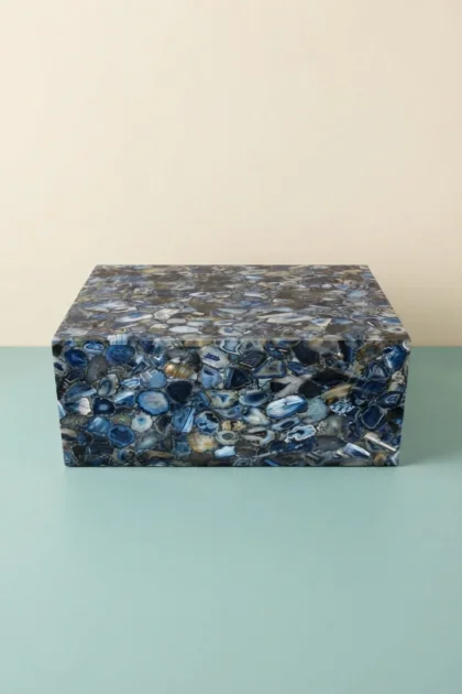 Blue Agate Geode Coffee Table With Led Light, buy blue agate geode coffee, luxury blue agate geode coffee, handcrafted blue agate geode coffee, handmade blue agate geode coffee, blue agate geode giftblue-agate-geode-coffee-table-with-led-light-agate-stone-blue-furniture-center-table-coffee-table-furniture-table-gemstone-inlay-furniture-semi-precious-stone-01.webp