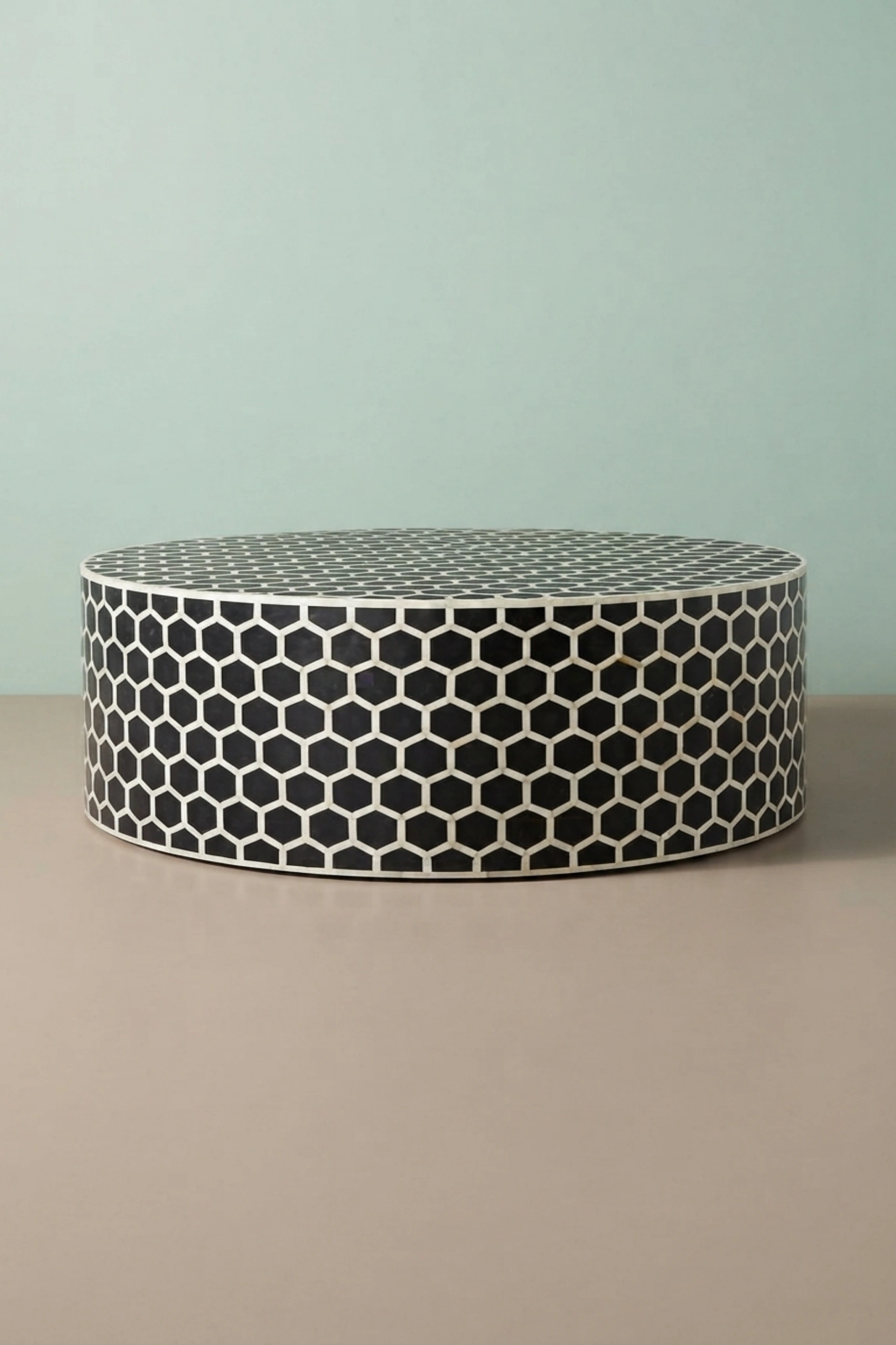 Bone Inlaid Round Coffee Table Honeycomb Black Bone Inlay Centre Table, buy bone inlaid round coffee, luxury bone inlaid round coffee, handcrafted bone inlaid round coffee, bone inlaid round giftbone-inlaid-round-coffee-table-honeycomb-black-bone-inlay-centre-table-black-furniture-bone-inlay-furniture-center-table-coffee-table-01.webp