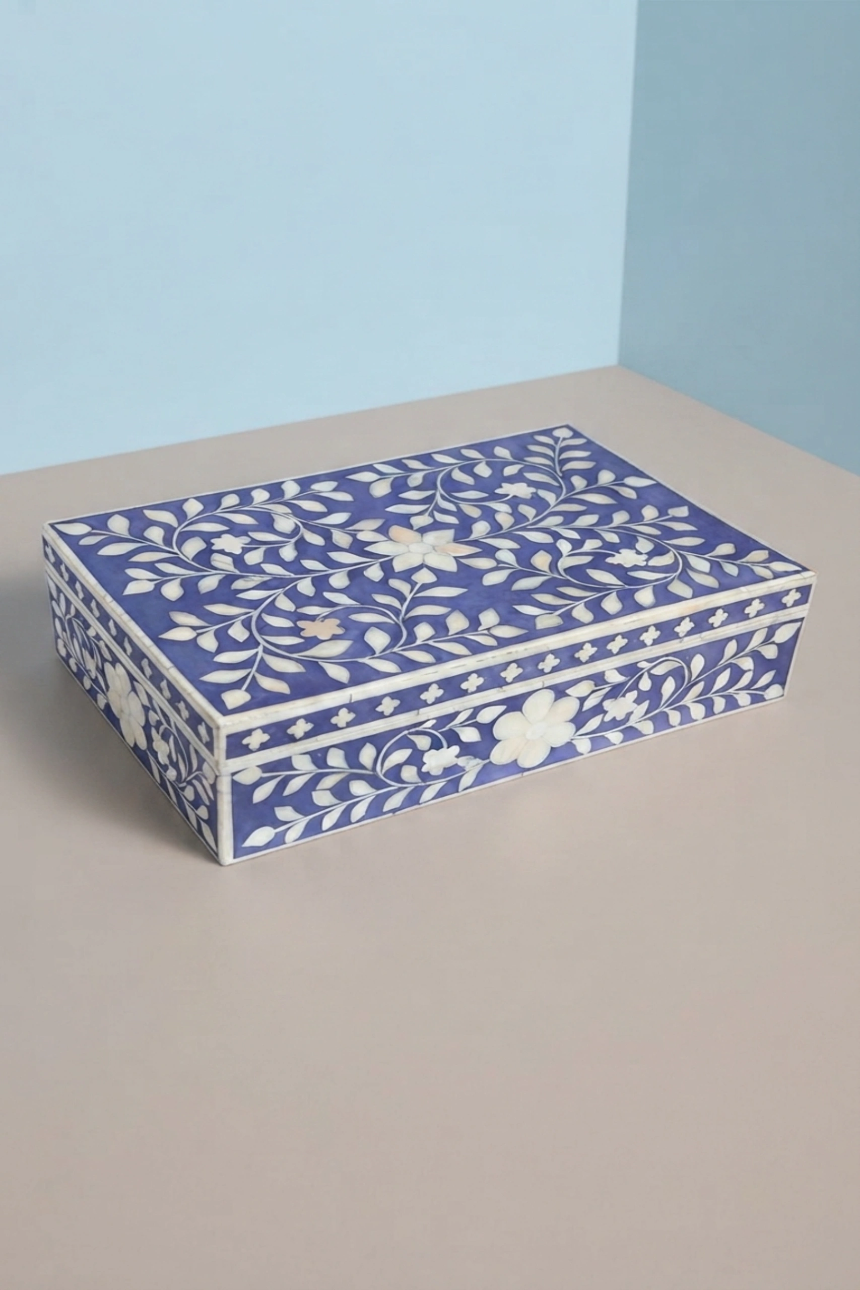 floral-bone-inlay-box-indigo-bone-inlay-furniture-box-floral-design-floral-pattern-flower-motif-handmade-bone-inlay-jewelry-box-ornamental-box-02.webp