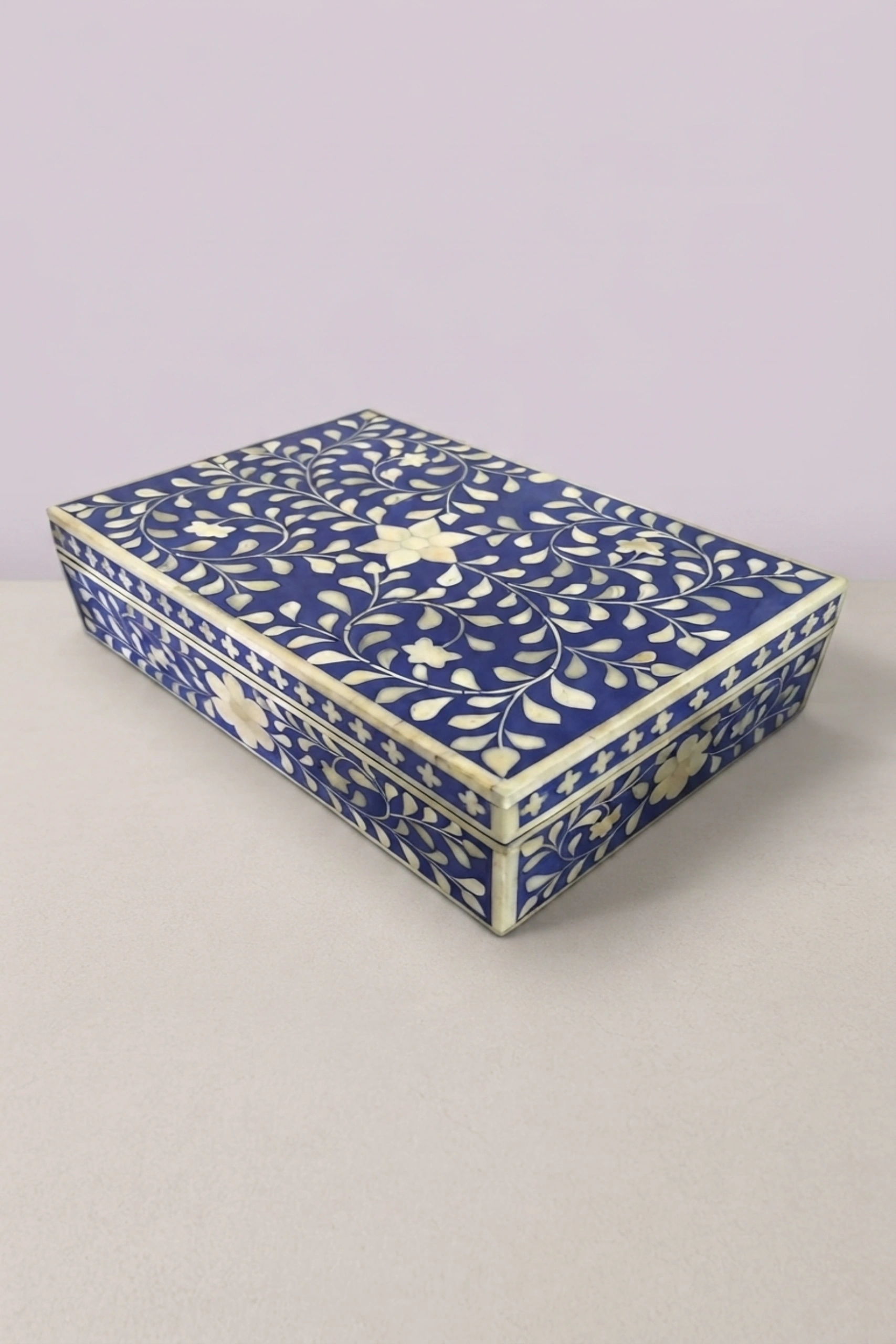 floral-bone-inlay-box-indigo-bone-inlay-furniture-box-floral-design-floral-pattern-flower-motif-handmade-bone-inlay-jewelry-box-ornamental-box-03.webp