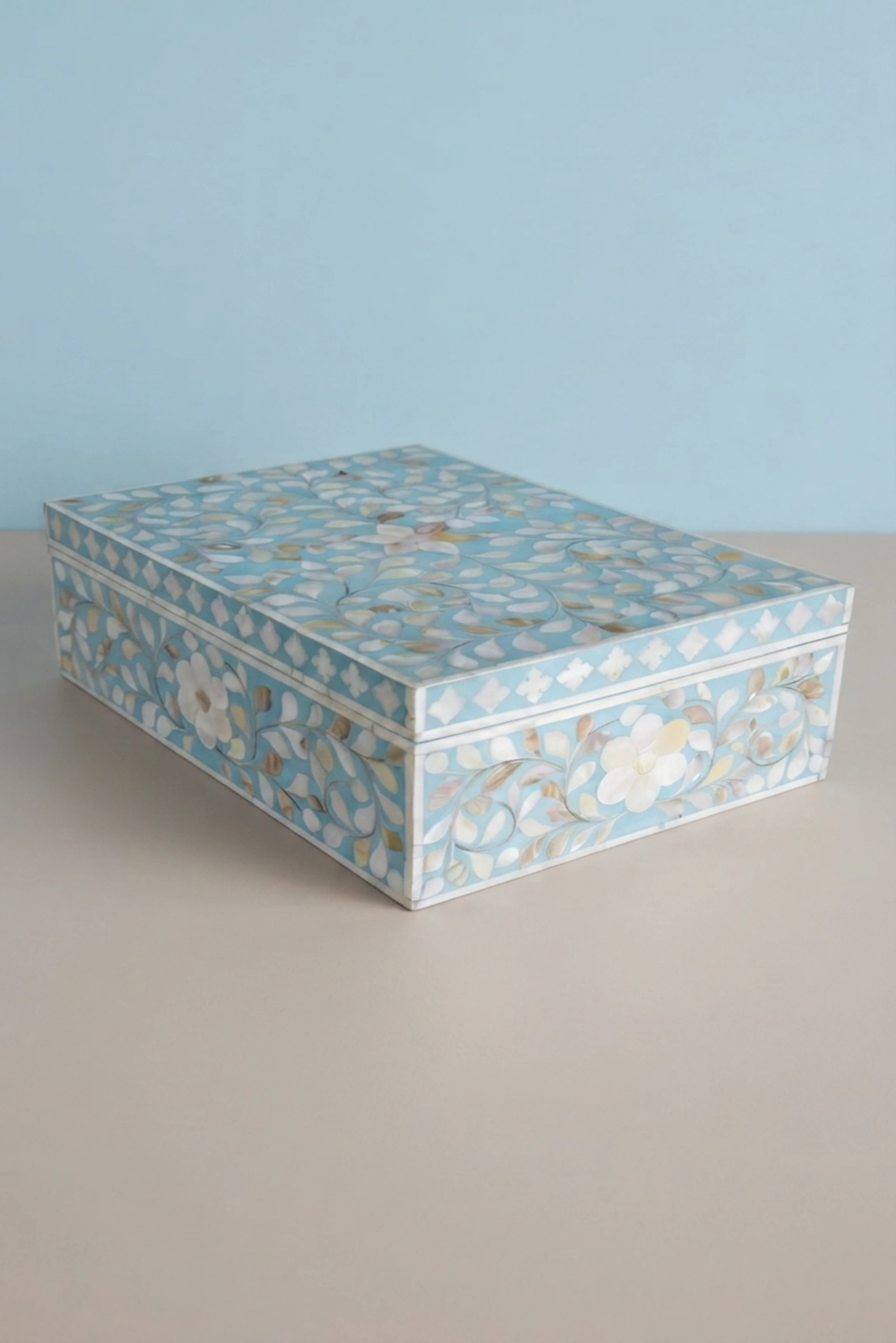 floral-mother-of-pearl-inlay-box-turquoise-box-floral-design-floral-pattern-flower-motif-jewelry-box-mop-inlay-furniture-mother-of-pearl-inlay-ornamental-box-02.webp