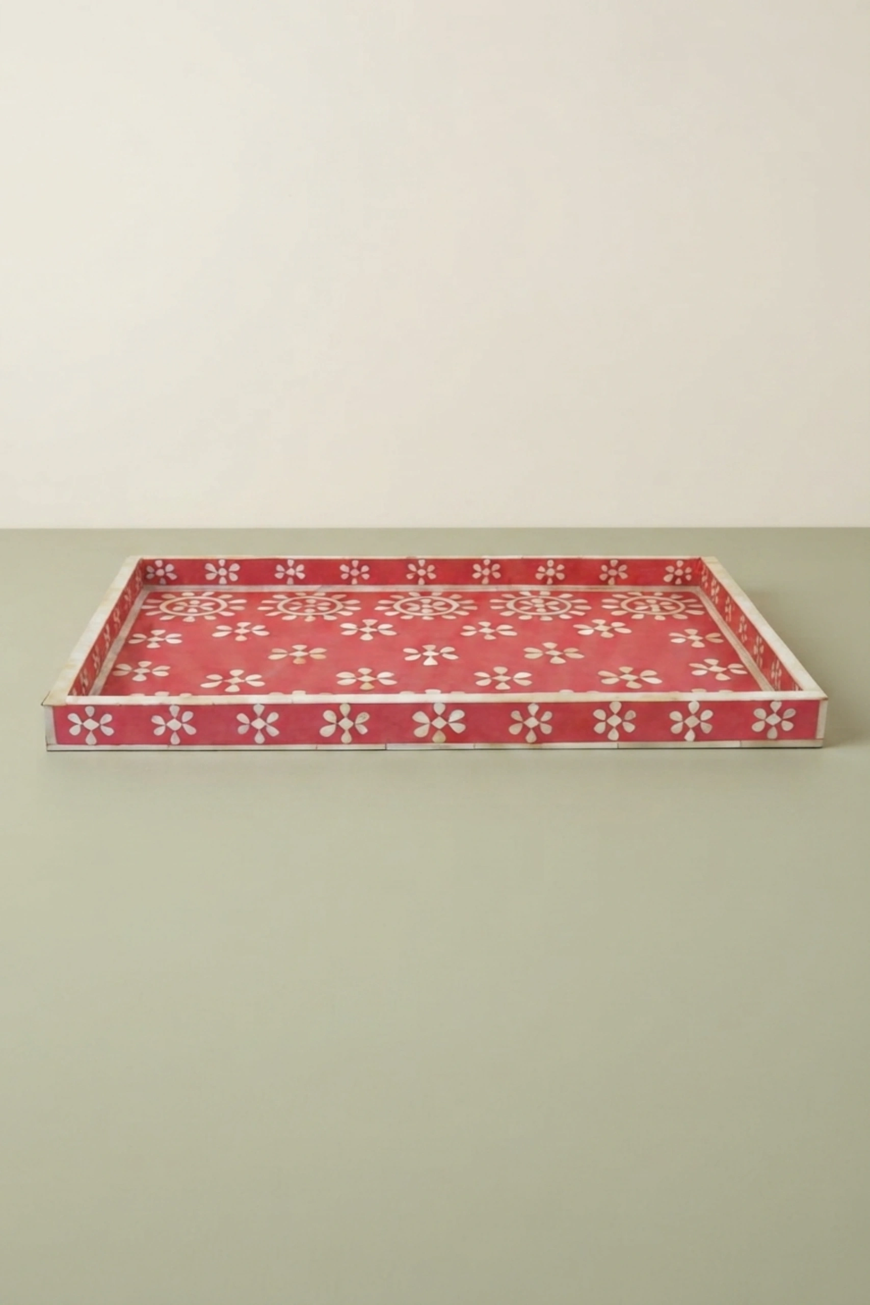 Flower Bone Inlay Tray Red, buy flower bone inlay tray, luxury flower bone inlay tray, handcrafted flower bone inlay tray, handmade flower bone inlay tray, flower bone inlay tray online, flower boneflower-bone-inlay-tray-red-bone-inlay-furniture-botanical-design-decorative-tray-flower-pattern-handmade-bone-inlay-red-furniture-01.webp