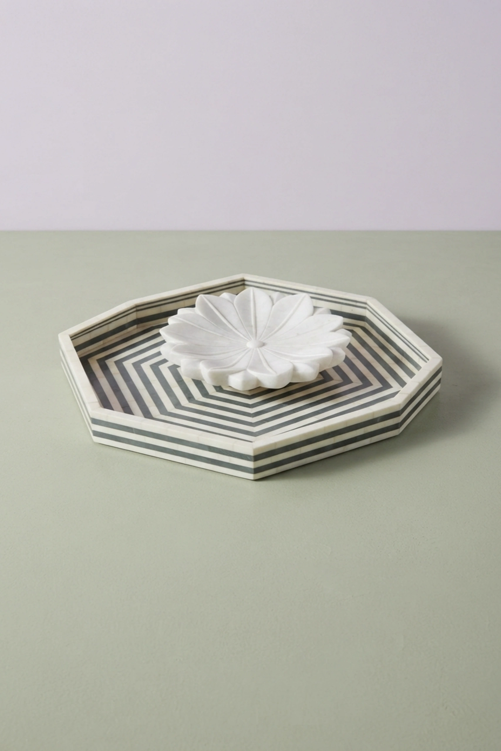 Grey Bone Inlay Tray Hexagon Bone Shaped Serving Tray, buy grey bone inlay tray, luxury grey bone inlay tray, handcrafted grey bone inlay tray, handmade grey bone inlay tray, grey bone inlay giftgrey-bone-inlay-tray-hexagon-bone-shaped-serving-tray-bone-inlay-furniture-decorative-tray-grey-furniture-handmade-bone-inlay-hexagon-pattern-01.webp