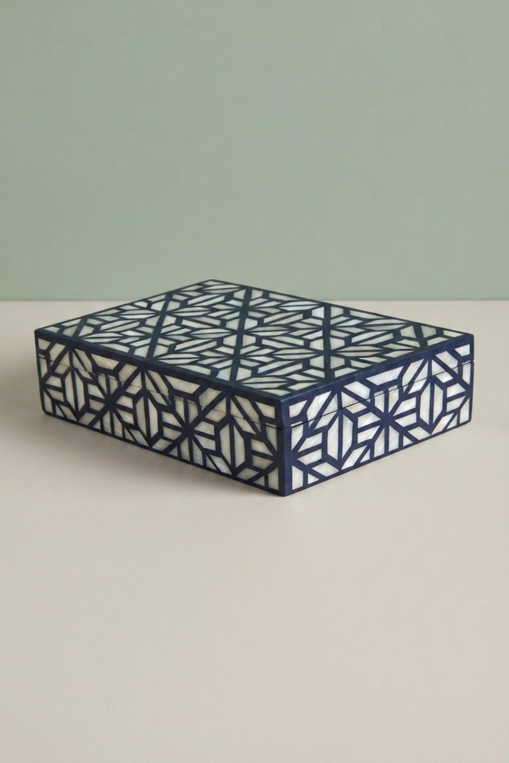 Hope Bone Inlay Box Indigo, buy hope bone inlay box, luxury hope bone inlay box, handcrafted hope bone inlay box, handmade hope bone inlay box, hope bone inlay box online, hope bone inlay box indiahope-bone-inlay-box-indigo-bone-inlay-furniture-box-handmade-bone-inlay-jewelry-box-ornamental-box-01.webp