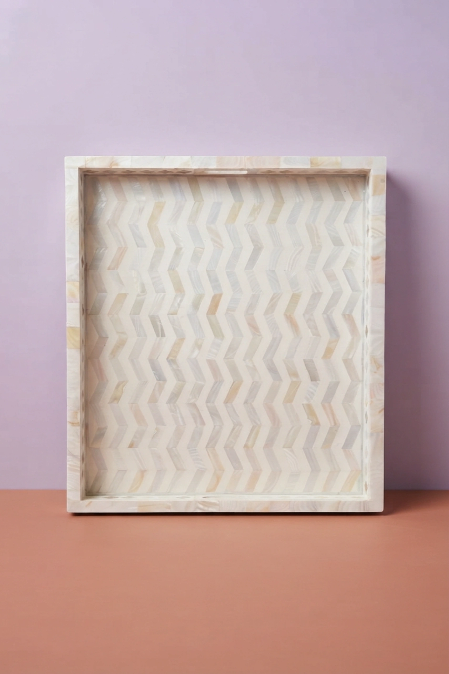 mop-inlay-chevron-pattern-tray-white-chevron-pattern-decorative-tray-mop-inlay-furniture-mother-of-pearl-inlay-white-furniture-03.webp