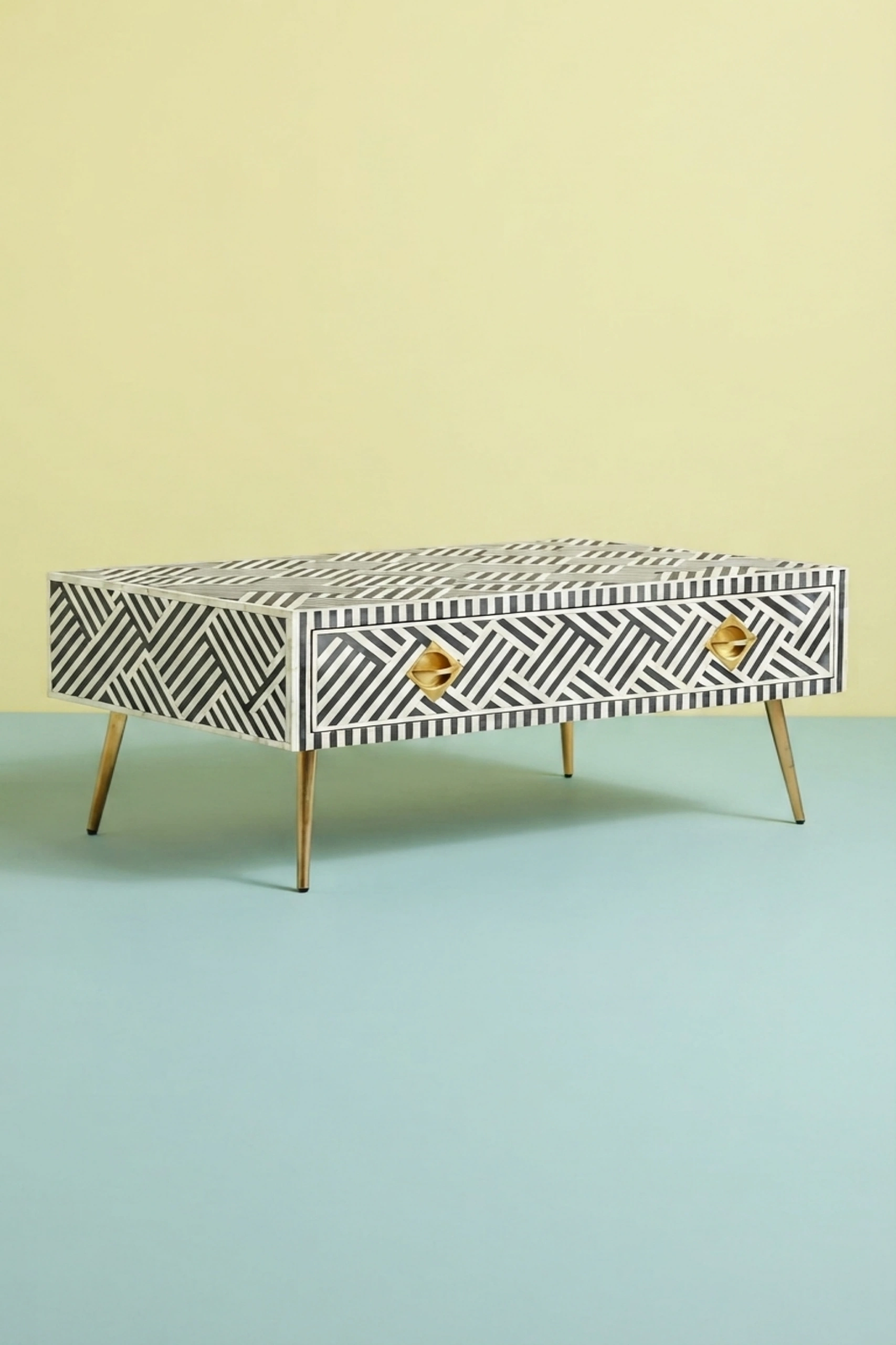 optical-inlay-coffee-table-black-luxury-centre-table-black-furniture-center-table-coffee-table-furniture-table-02.webp