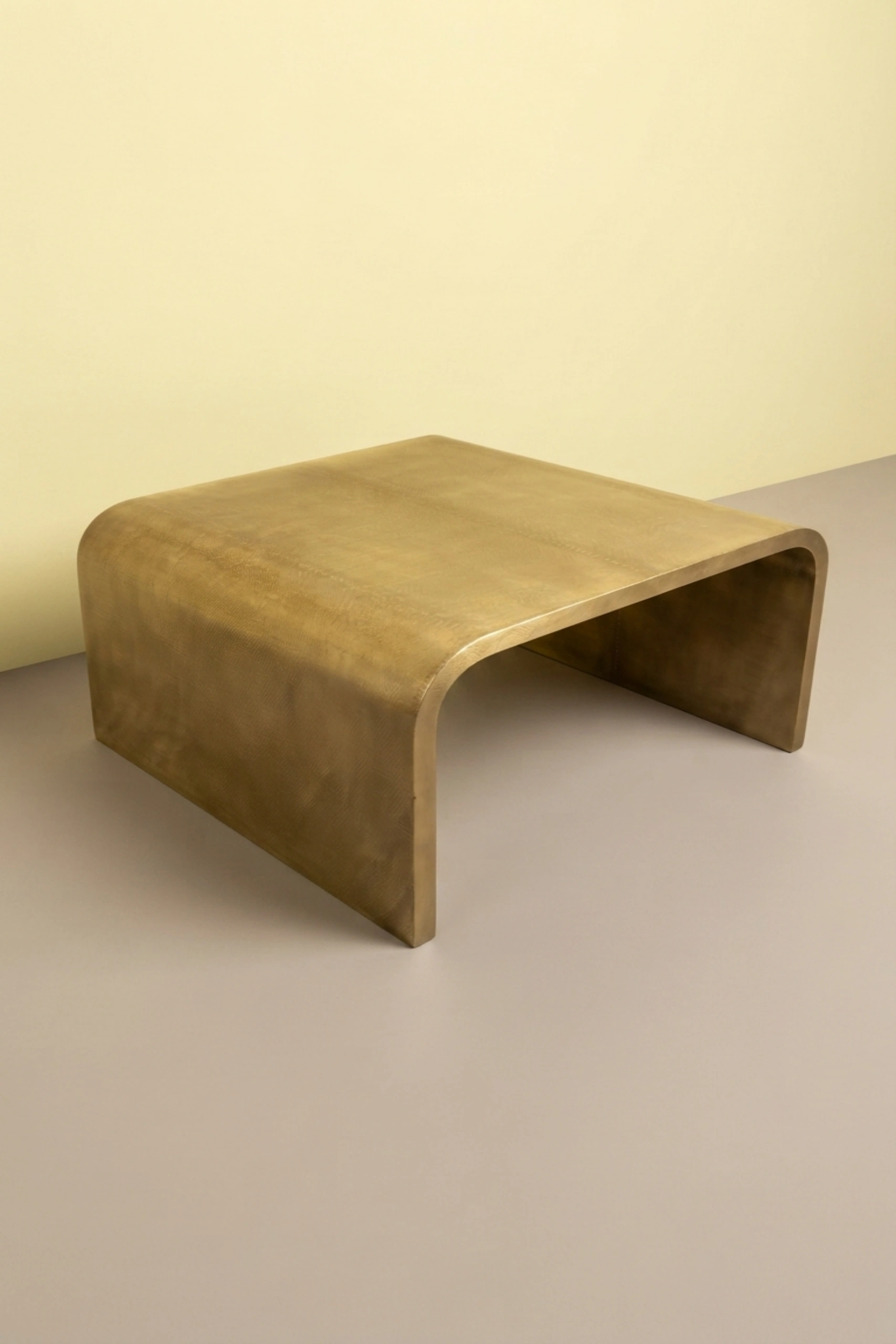 waterfall-brass-coffee-table-square-brass-furniture-center-table-coffee-table-furniture-table-metal-furniture-waterfall-design-waterfall-pattern-03.webp