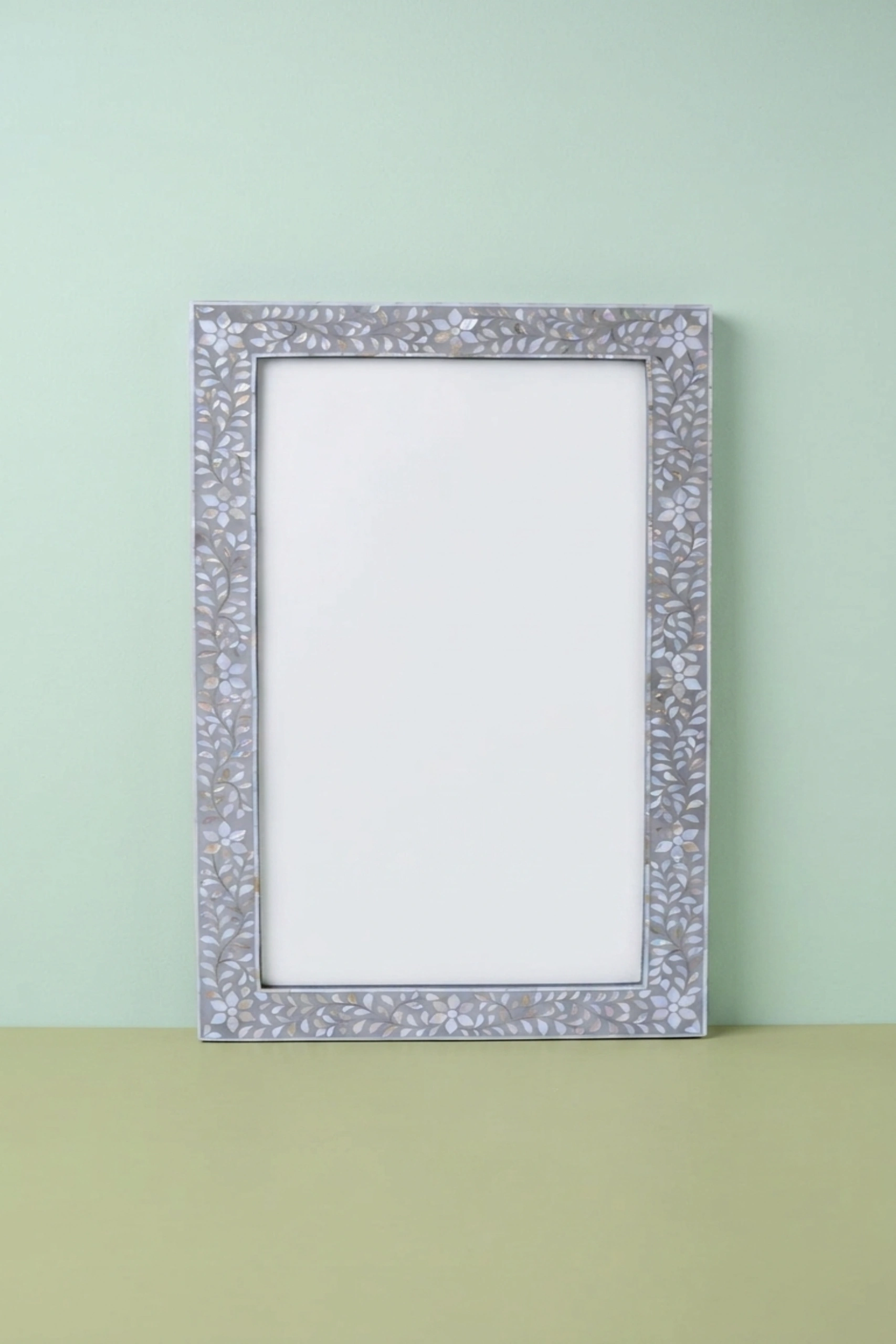 Grey Mother Of Pearl Inlay Mirror Floral, buy grey mother pearl inlay, luxury grey mother pearl inlay, handcrafted grey mother pearl inlay, handmade grey mother pearl inlay, grey mother pearl giftgrey-mother-of-pearl-inlay-mirror-floral-decorative-mirror-floral-design-floral-pattern-flower-motif-grey-furniture-mop-inlay-furniture-mother-of-pearl-inlay-wall-mirro-01.webp