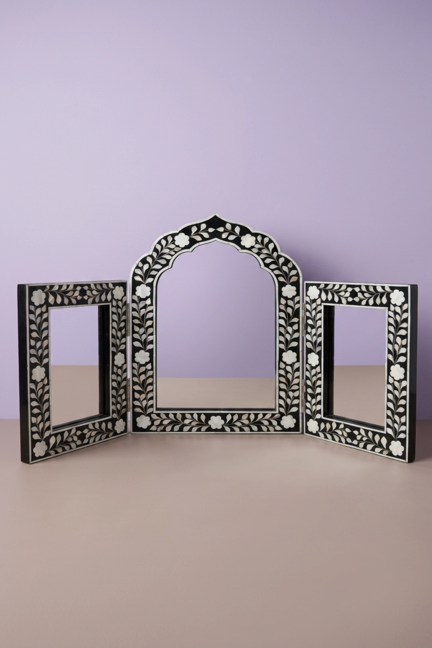 Isabelle MOP Inlay Floral Triple Mirror Black, buy isabelle mop inlay floral, luxury isabelle mop inlay floral, handcrafted isabelle mop inlay floral, handmade isabelle mop inlay floral, isabelle mopisabelle-mop-inlay-floral-triple-mirror-black-black-furniture-decorative-mirror-floral-design-floral-pattern-flower-motif-mop-inlay-furniture-mother-of-pearl-inlay-01.webp