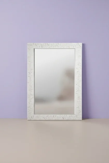 Kyra Bone Inlay Flower Floor Mirror White, buy kyra bone inlay flower, luxury kyra bone inlay flower, handcrafted kyra bone inlay flower, handmade kyra bone inlay flower, kyra bone inlay flower onlinekyra-bone-inlay-flower-floor-mirror-white-bone-inlay-furniture-botanical-design-decorative-mirror-flower-pattern-handmade-bone-inlay-wall-mirror-white-furniture-01.webp