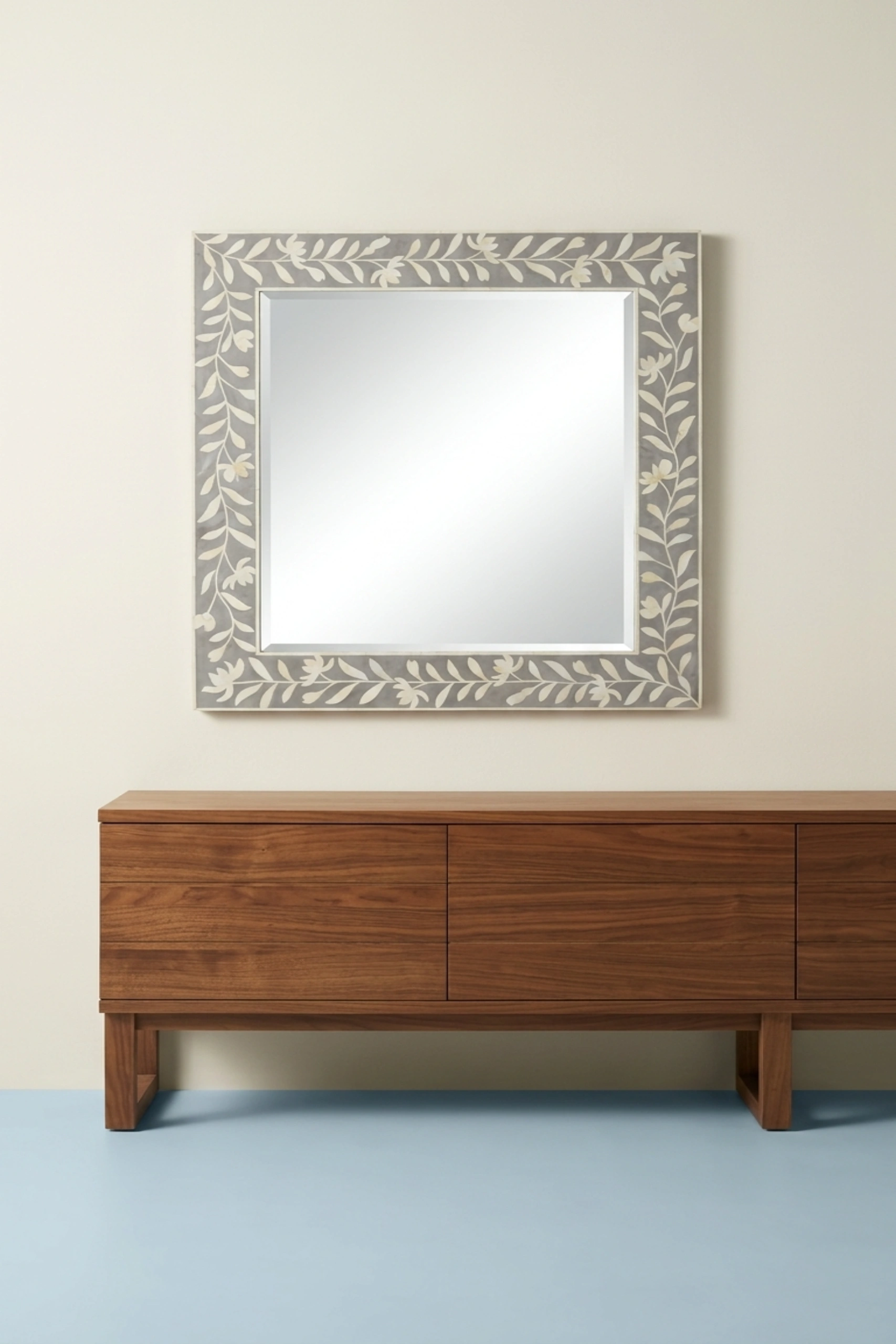 kyra-bone-inlay-flower-wall-mirror-dusk-bone-inlay-furniture-botanical-design-decorative-mirror-flower-pattern-handmade-bone-inlay-wall-mirror-02.webp