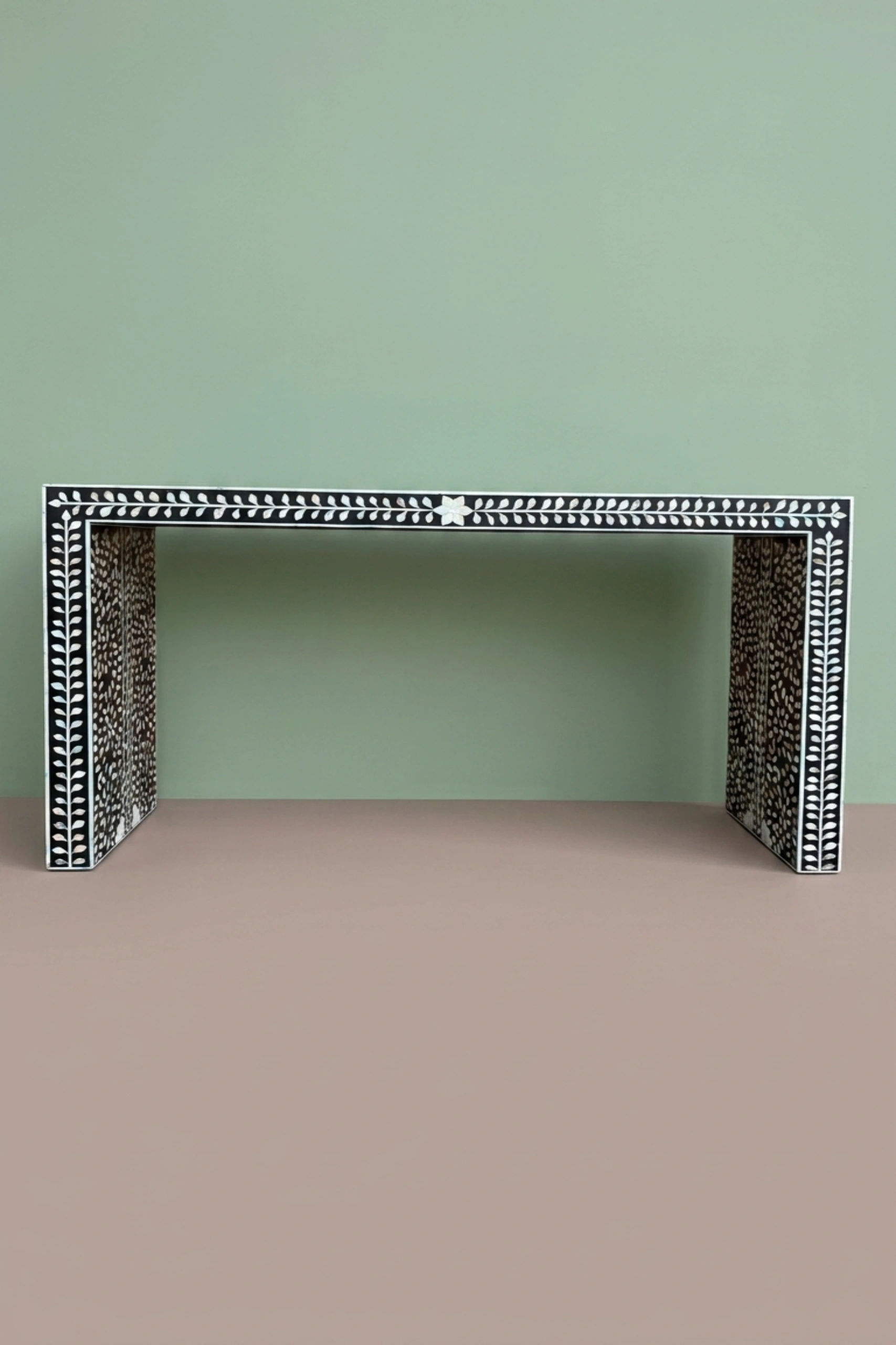 mop-inlay-floral-console-table-black-black-furniture-console-table-entryway-table-floral-design-floral-pattern-flower-motif-furniture-table-mop-inlay-furniture-mo-03.webp