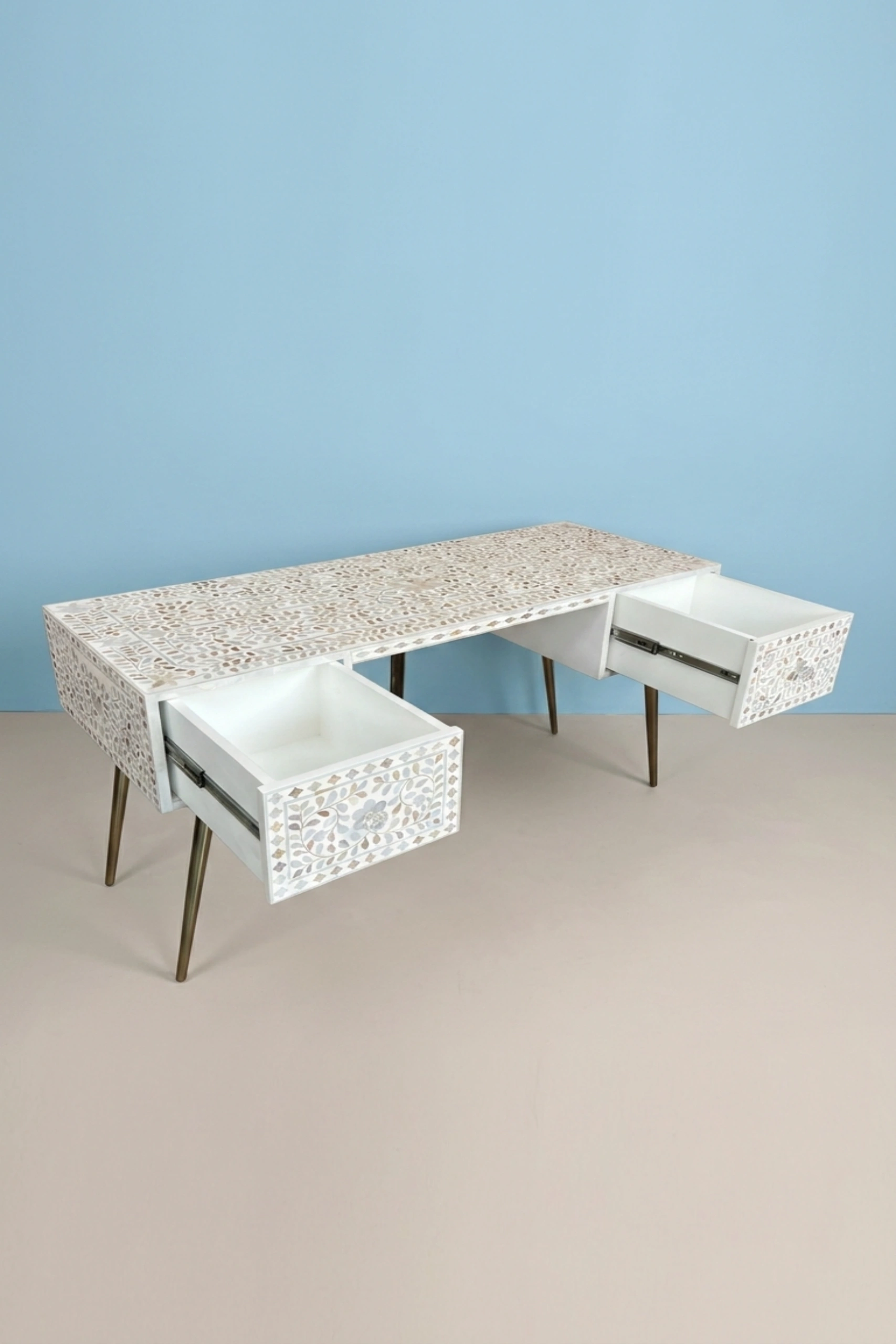 mop-inlay-scroll-vine-desk-white-desk-home-office-furniture-mop-inlay-furniture-mother-of-pearl-inlay-vine-pattern-white-furniture-03.webp