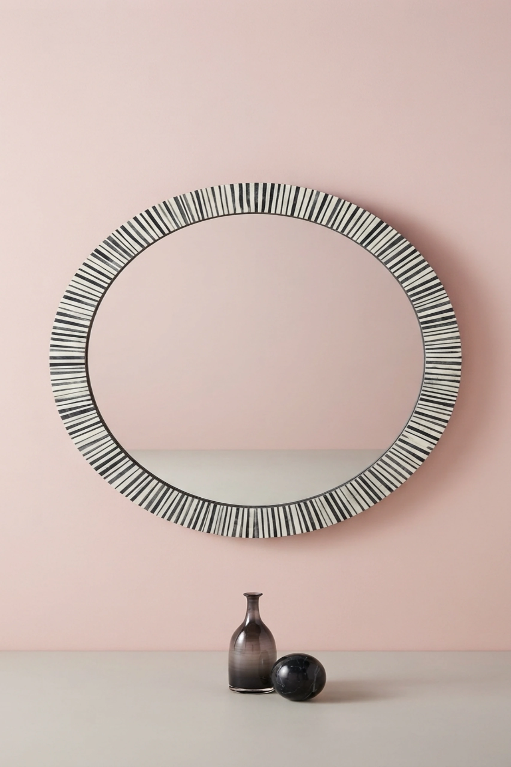Nala Bone Inlay Striped Round Mirror Grey, buy nala bone inlay striped, luxury nala bone inlay striped, handcrafted nala bone inlay striped, handmade nala bone inlay striped, nala bone inlay giftnala-bone-inlay-striped-round-mirror-grey-bone-inlay-furniture-decorative-mirror-grey-furniture-handmade-bone-inlay-wall-mirror-01.webp