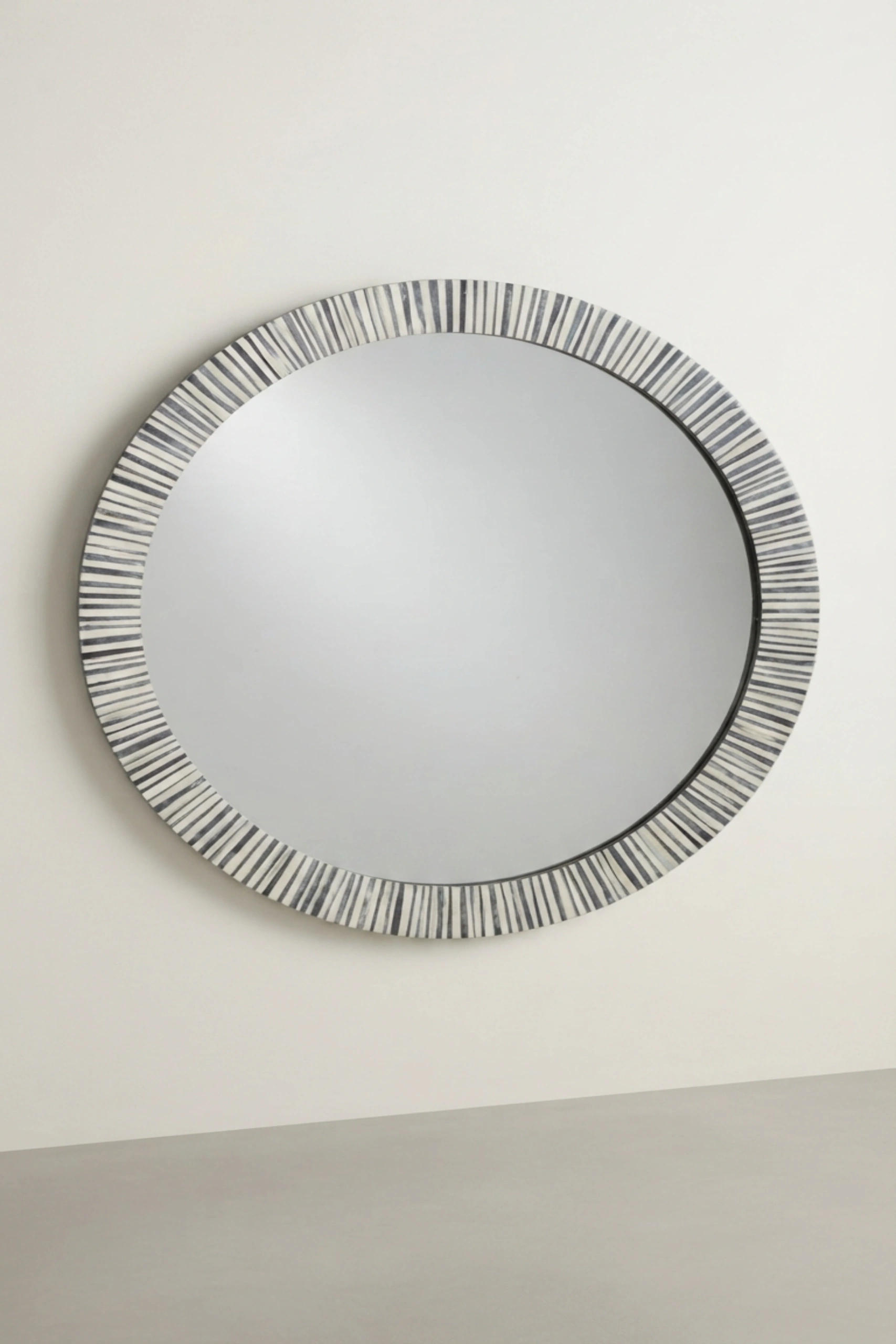 nala-bone-inlay-striped-round-mirror-grey-bone-inlay-furniture-decorative-mirror-grey-furniture-handmade-bone-inlay-wall-mirror-02.webp