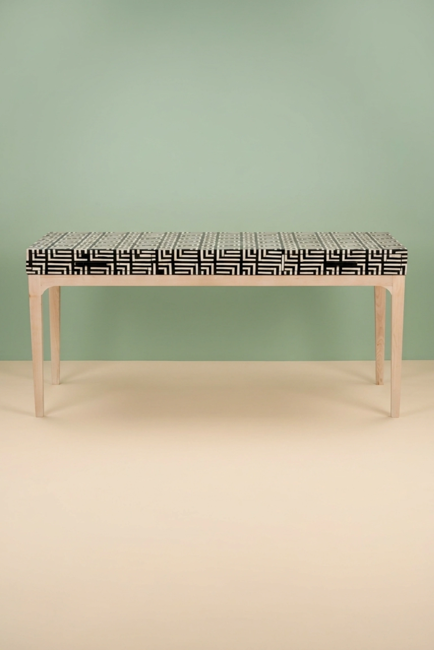 pattern-bone-inlay-2-drawer-desk-black-black-furniture-bone-inlay-furniture-desk-handmade-bone-inlay-home-office-furniture-02.webp