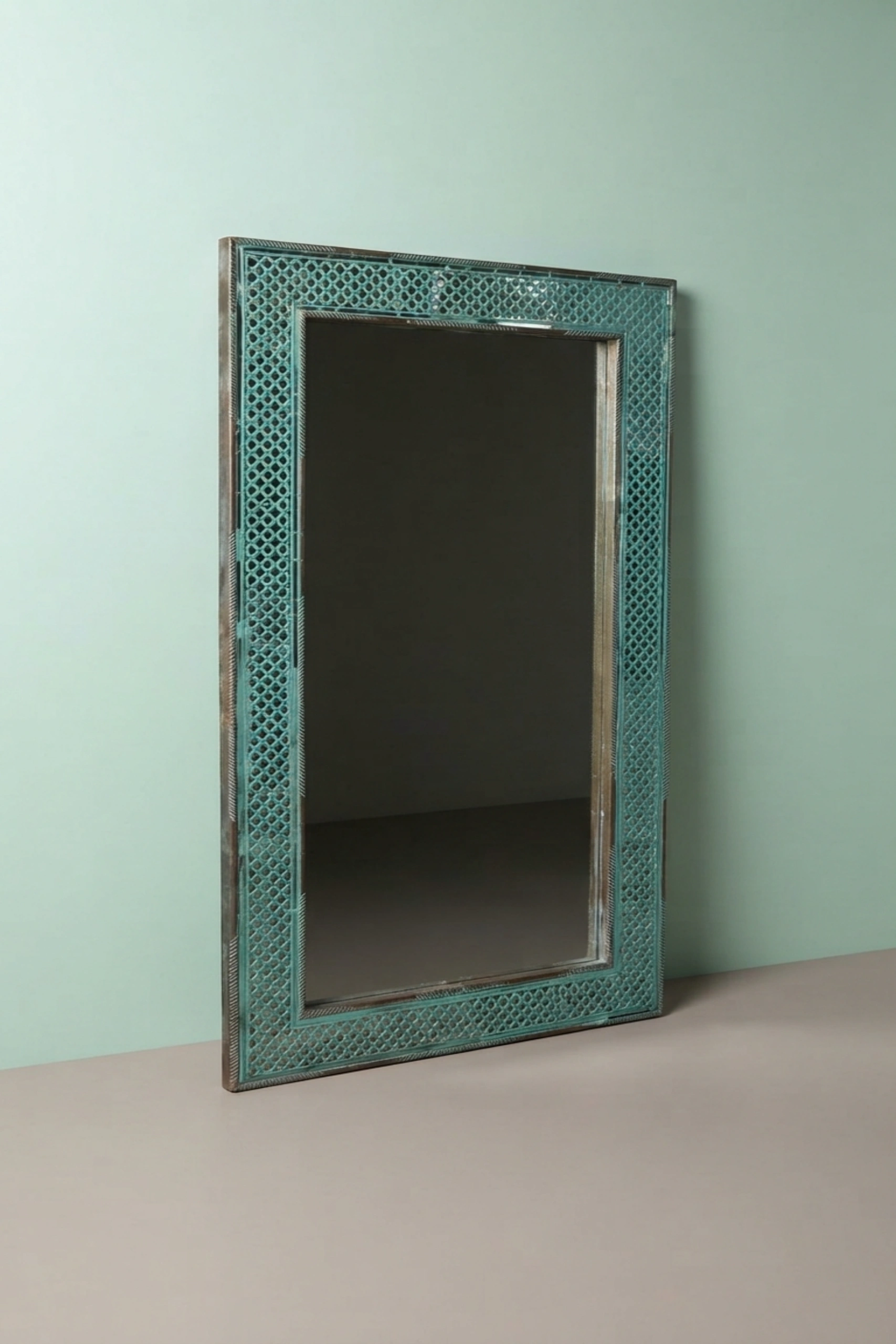 thikri-glass-inlay-mirror-green-with-brass-work-brass-furniture-decorative-mirror-glass-inlay-green-furniture-metal-furniture-thikri-glass-inlay-wall-mirror-03.webp
