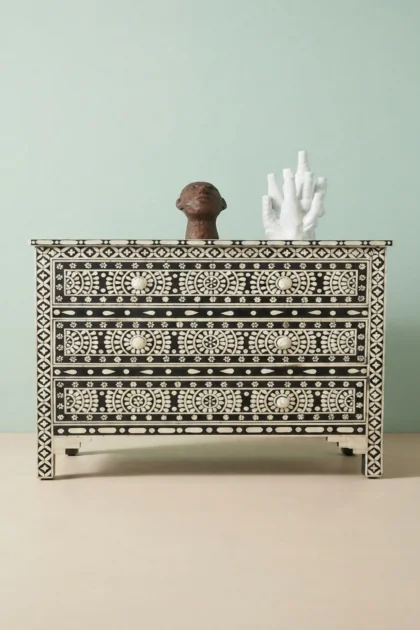 Bindiya Bone Inlay Cest of 3 Drawers Black, buy bindiya bone inlay cest, luxury bindiya bone inlay cest, handcrafted bindiya bone inlay cest, handmade bindiya bone inlay cest, bindiya bone inlay giftbindiya-bone-inlay-cest-of-3-drawers-black-black-furniture-bone-inlay-furniture-handmade-bone-inlay-01.webp