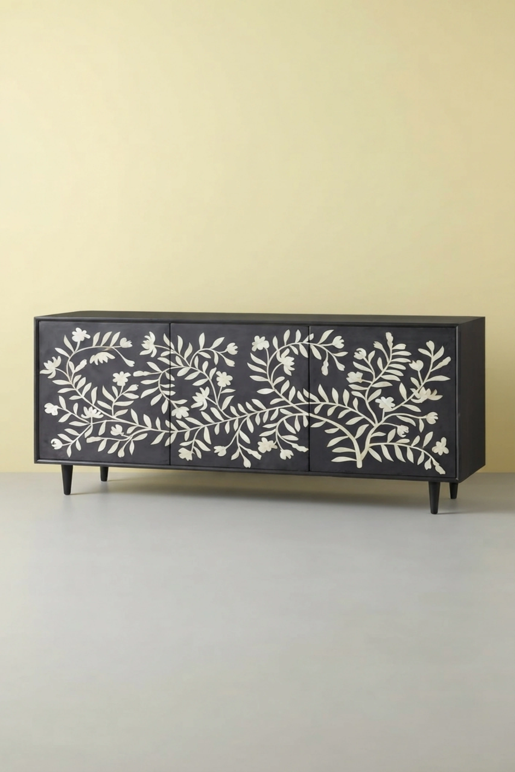 bone-flower-media-console-black-finish-bone-inlay-entertainment-unit-black-furniture-bone-inlay-furniture-botanical-design-console-table-entr-02.webp