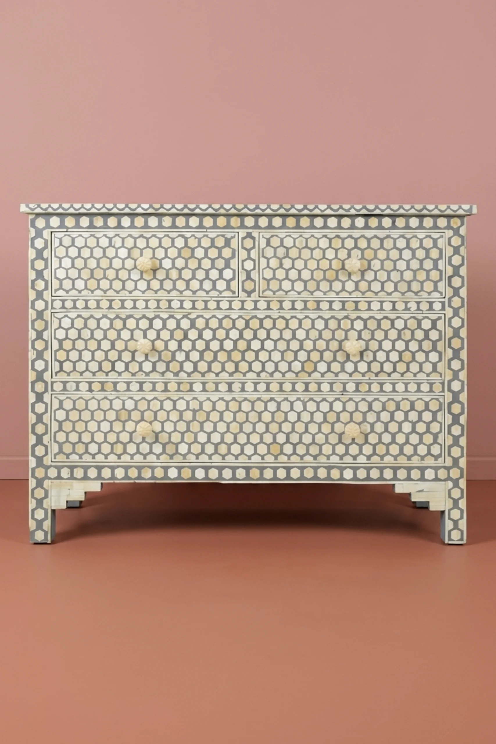 Bone Inlay Chest of Drawers Inverse Hexagon Grey, buy bone inlay chest drawers, luxury bone inlay chest drawers, handcrafted bone inlay chest drawers, handmade bone inlay chest drawers, bone inlaybone-inlay-chest-of-drawers-inverse-hexagon-grey-bone-inlay-furniture-chest-of-drawers-drawers-cabinet-grey-furniture-handmade-bone-inlay-hexagon-pattern-storage-01.webp