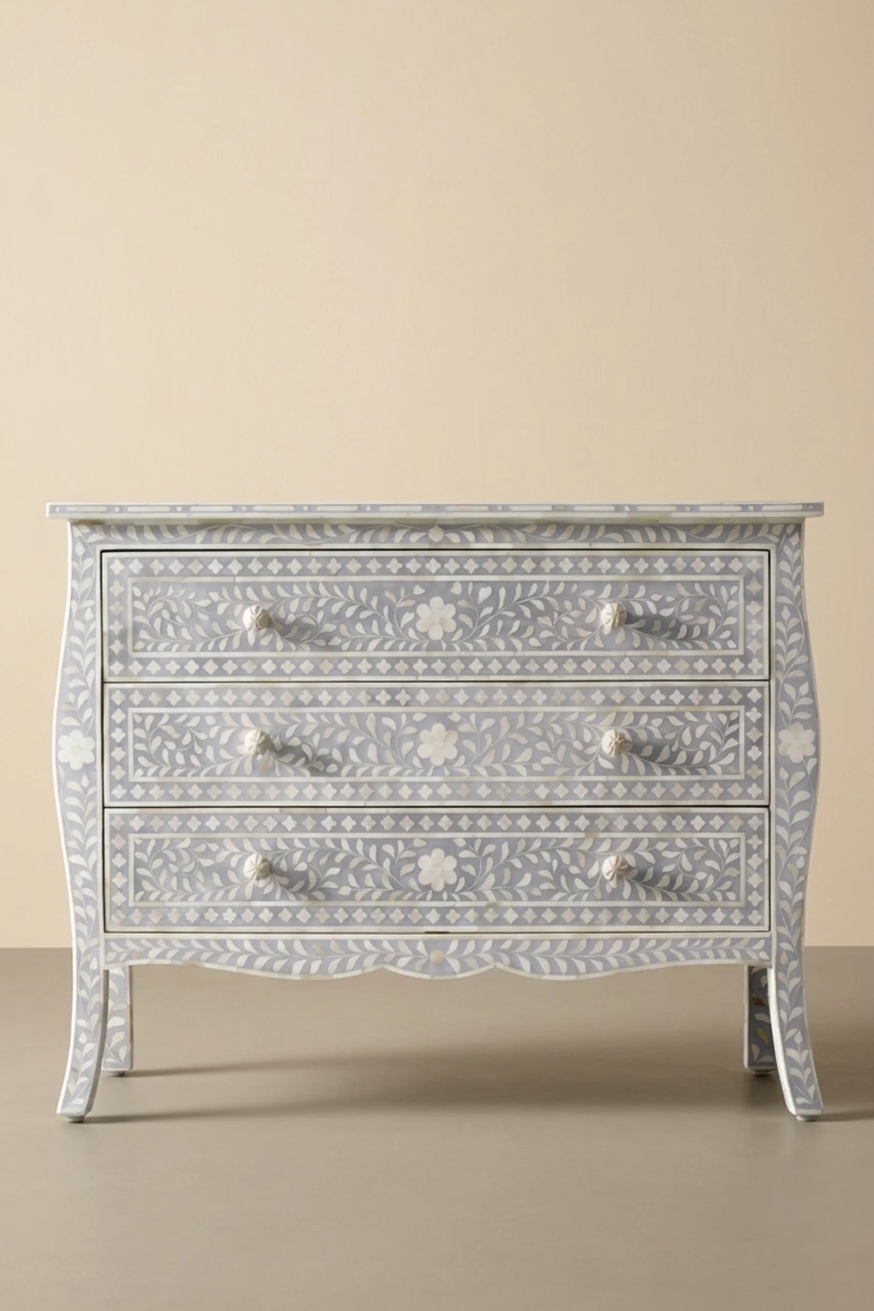 Bone Inlay Curved 3 Drawer Floral Dresser Grey, buy bone inlay curved drawer, luxury bone inlay curved drawer, handcrafted bone inlay curved drawer, handmade bone inlay curved drawer, bone inlay, bonebone-inlay-curved-3-drawer-floral-dresser-grey-bedroom-storage-bone-inlay-furniture-dresser-floral-design-floral-pattern-flower-motif-grey-furniture-handmade-bone-01.webp