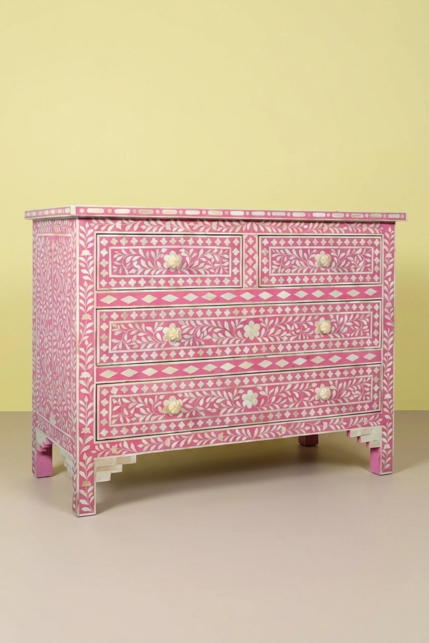 bone-inlay-floral-chest-of-4-drawer-pink-bone-inlay-furniture-chest-of-drawers-drawers-cabinet-floral-design-floral-pattern-flower-motif-handmade-bone-inlay-pink-furnitu-02.webp