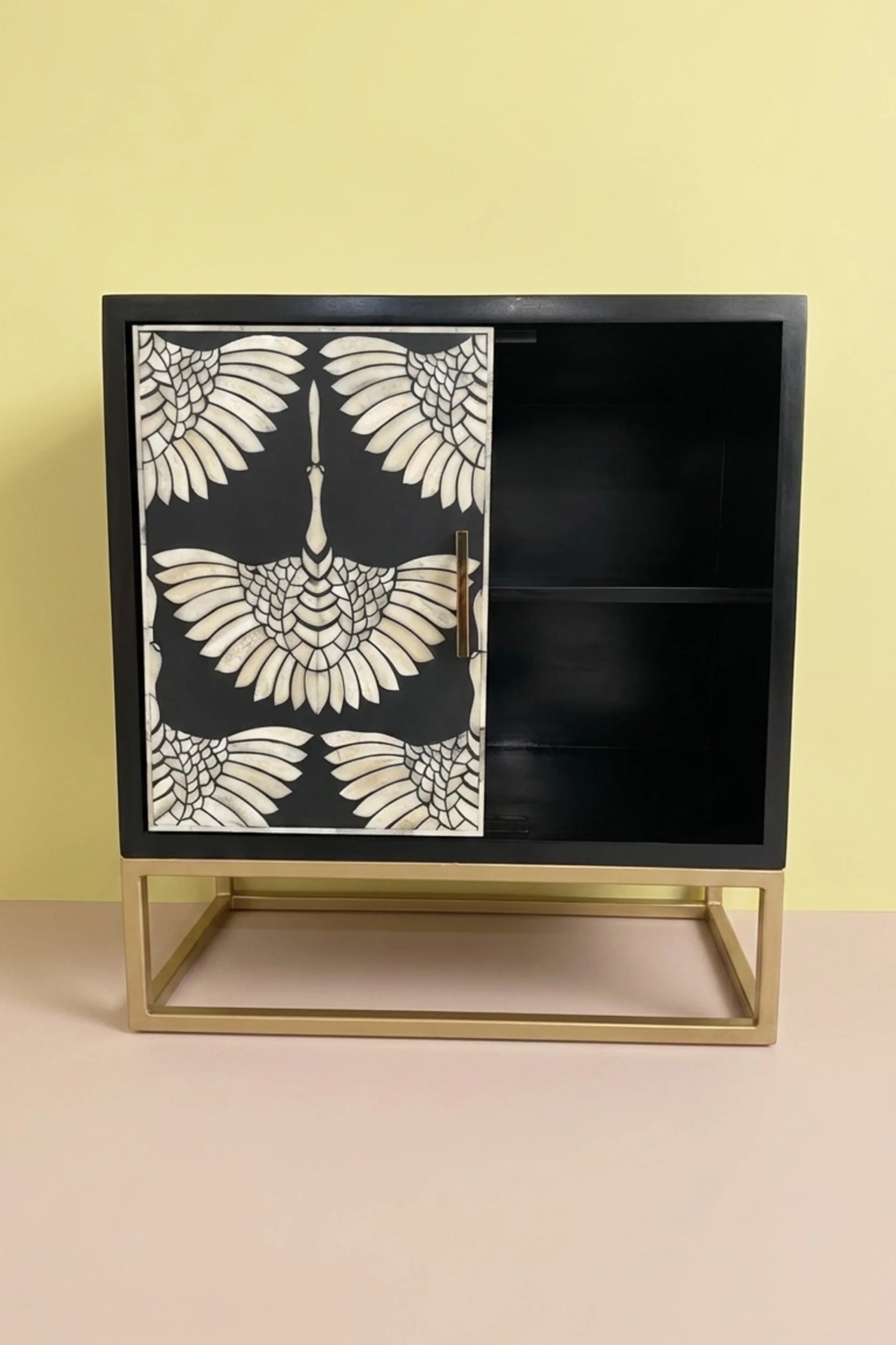 bone-inlay-swan-cabinet-bone-inlay-furniture-chest-of-drawers-handmade-bone-inlay-storage-cabinet-03.webp