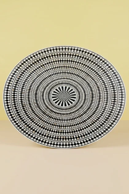 Diamond MOP Inlay Round Dining Table Top Black, buy diamond mop inlay round, luxury diamond mop inlay round, handcrafted diamond mop inlay round, handmade diamond mop inlay round, diamond mop, diamonddiamond-mop-inlay-round-dining-table-top-black-black-furniture-diamond-pattern-dining-room-furniture-dining-table-furniture-table-mop-inlay-furniture-mother-o-01.webp