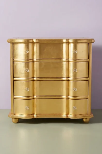 Estelle Brass Chest of 4 Drawers, buy estelle brass chest drawers, luxury estelle brass chest drawers, handcrafted estelle brass chest drawers, handmade estelle brass chest drawers, estelle brassestelle-brass-chest-of-4-drawers-brass-furniture-chest-of-drawers-drawers-cabinet-metal-furniture-storage-furniture-01.webp