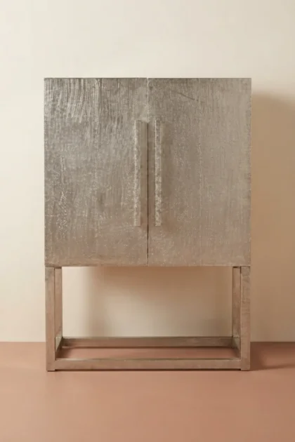 German Silver Hammered Bar Cabinet, buy german silver hammered bar, luxury german silver hammered bar, handcrafted german silver hammered bar, handmade german silver hammered bar, german silver, bargerman-silver-hammered-bar-cabinet-bar-cabinet-chest-of-drawers-metal-furniture-silver-finish-silver-furniture-storage-cabinet-01.webp