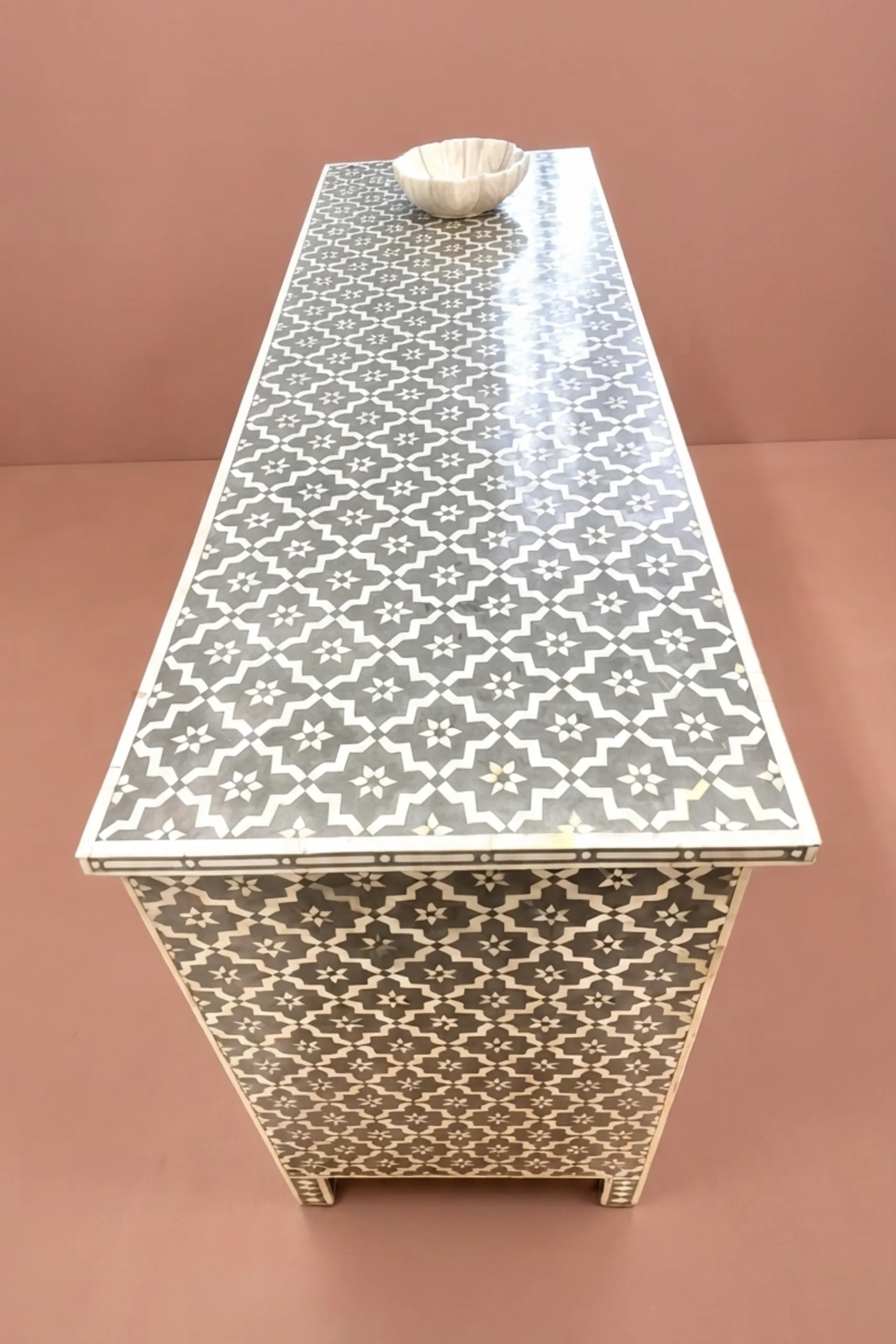 grey-bone-inlay-arctic-chest-of-7-drawers-bone-inlay-furniture-chest-of-drawers-drawers-cabinet-grey-furniture-handmade-bone-inlay-storage-furniture-04.webp