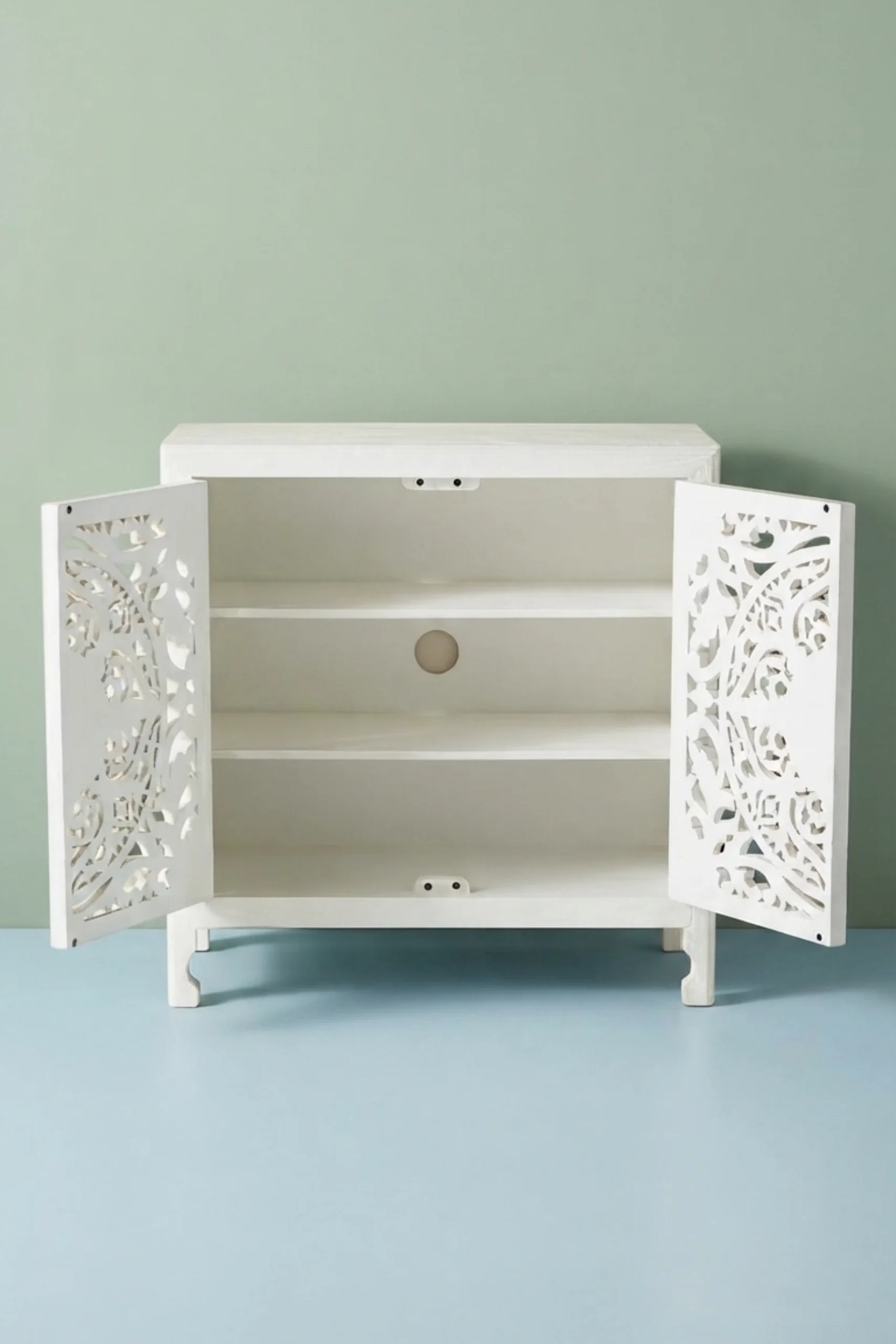 handcarved-lombok-entryway-cabinet-white-chest-of-drawers-storage-cabinet-white-furniture-02.webp