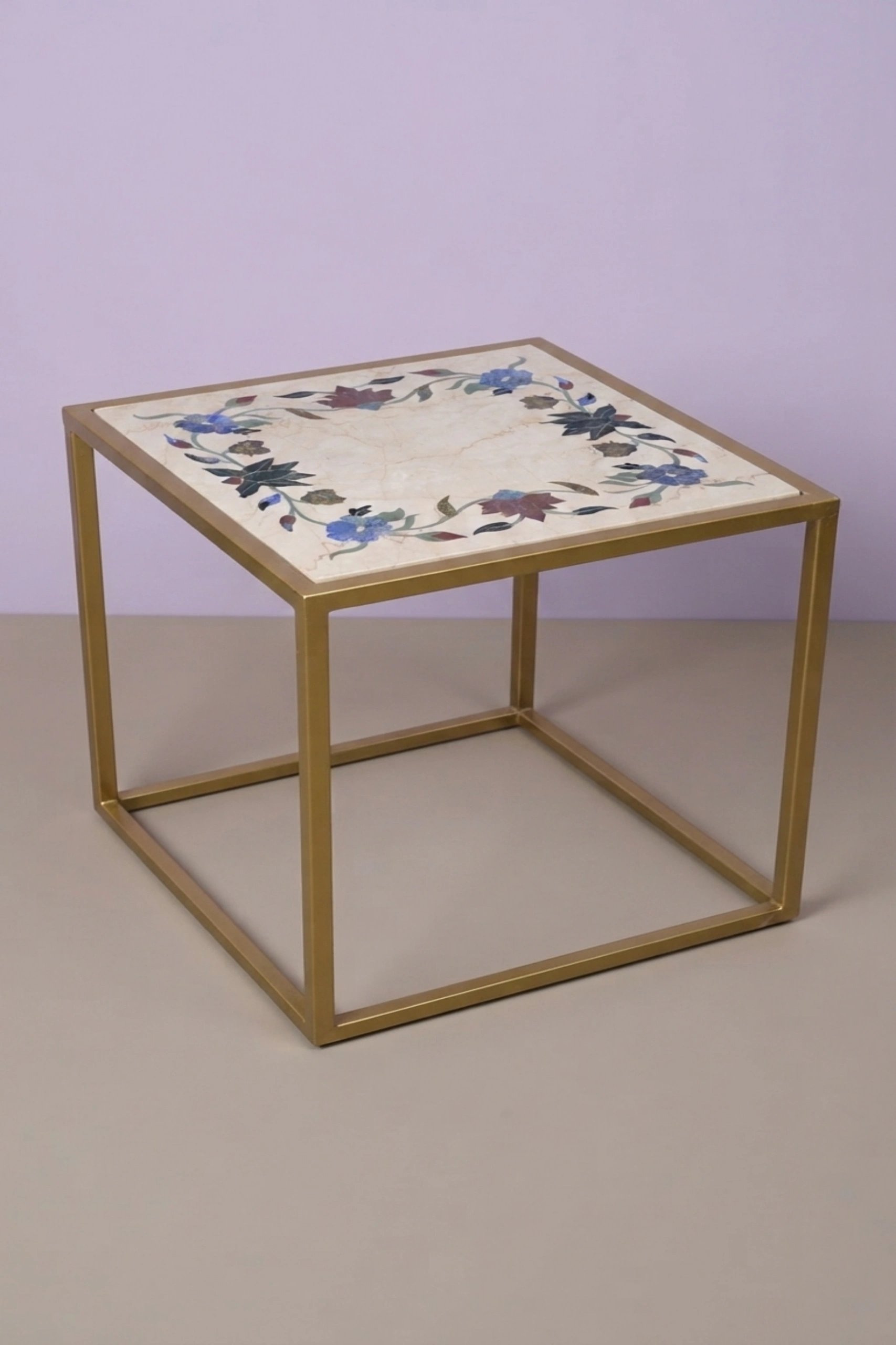 italian-marble-side-table-floral-gemstone-inlay-floral-design-floral-pattern-flower-motif-furniture-table-gemstone-inlay-furniture-marble-furniture-marble-top-02.webp