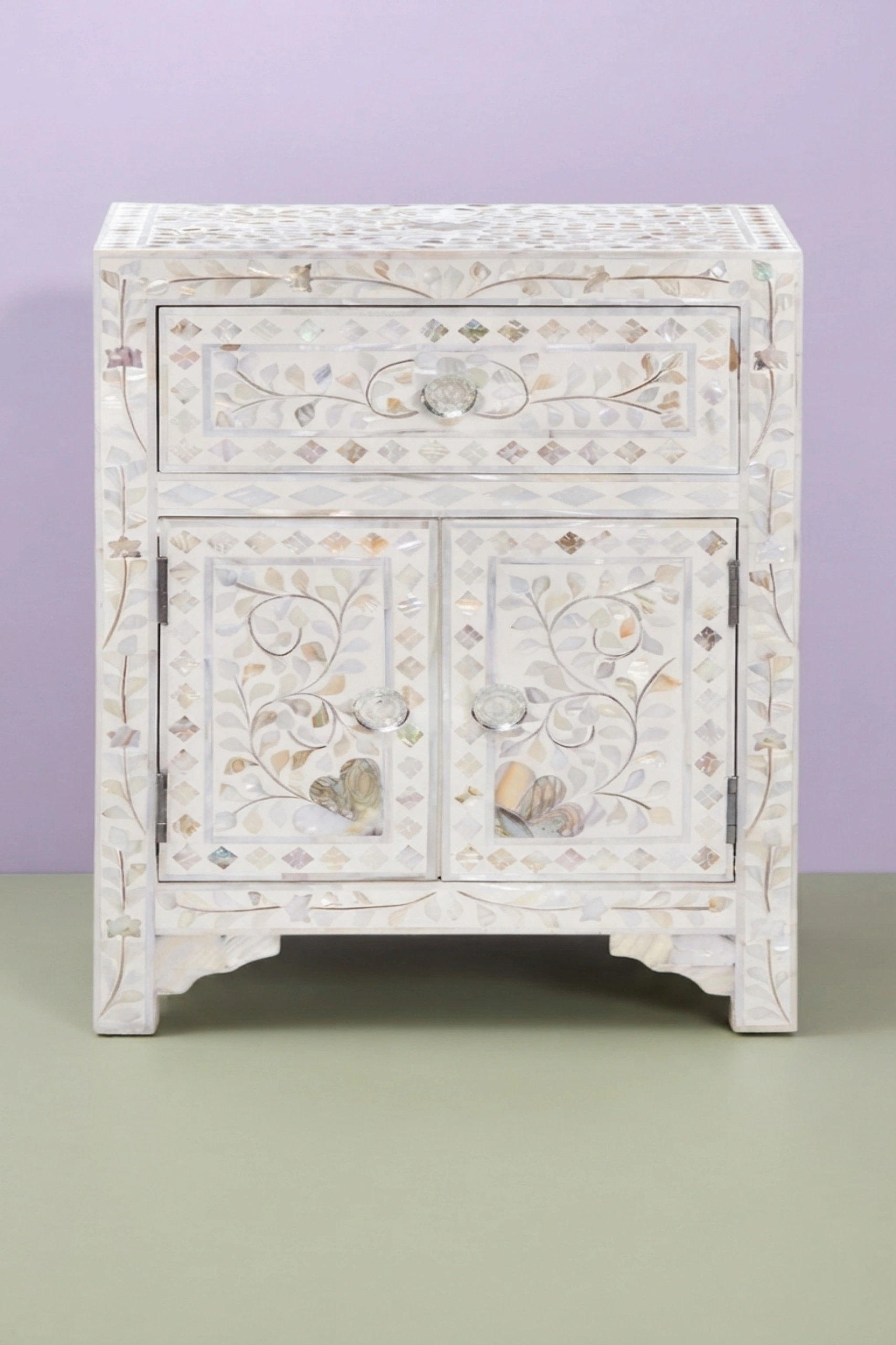 MOP Floral 1 Drawer 2 Door Bedside Table White, buy mop floral drawer door, luxury mop floral drawer door, handcrafted mop floral drawer door, handmade mop floral drawer door, mop floral drawer giftmop-floral-1-drawer-2-door-bedside-table-white-bedside-table-floral-design-floral-pattern-flower-motif-furniture-table-mop-inlay-furniture-mother-of-pearl-inlay-01.webp