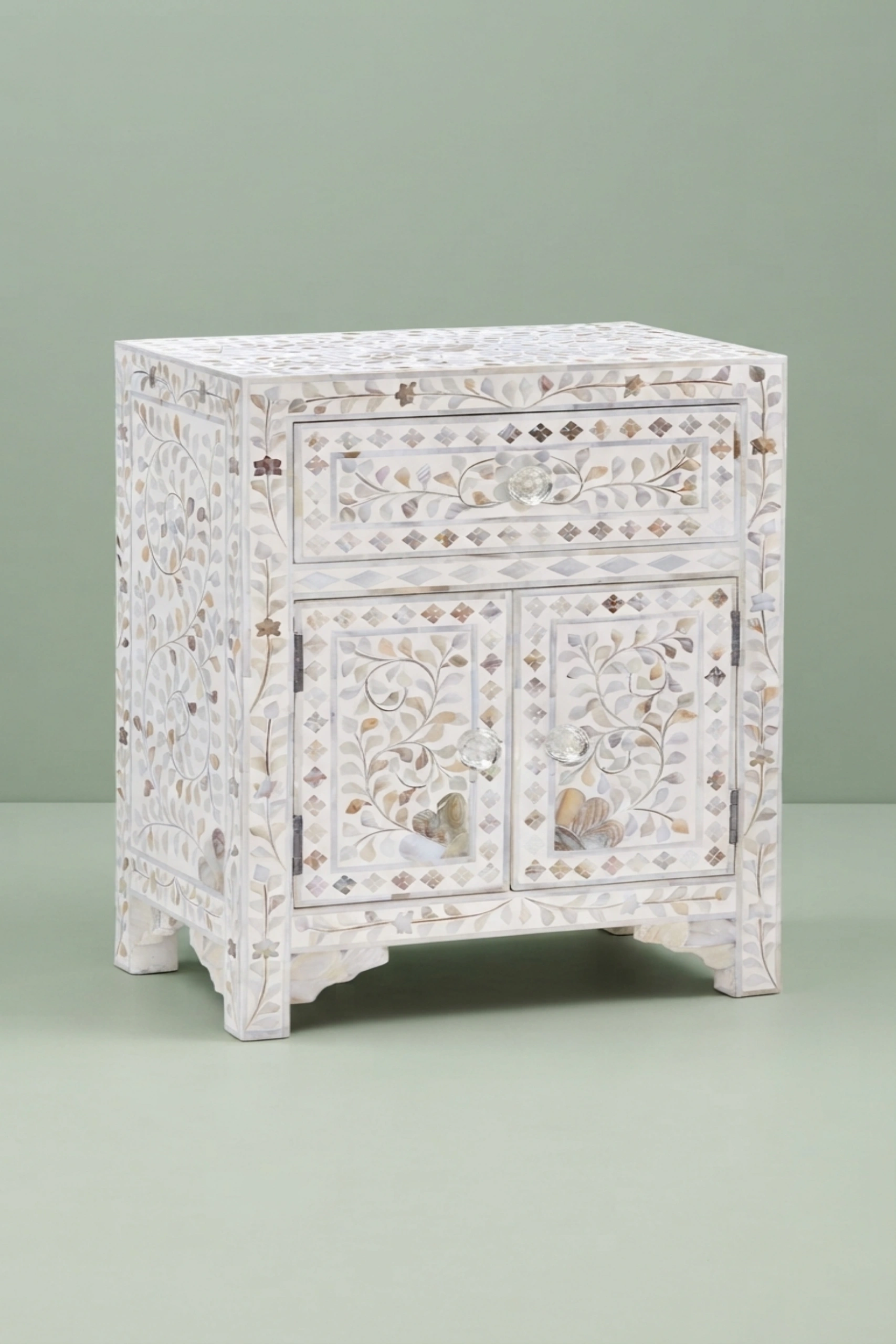 mop-floral-1-drawer-2-door-bedside-table-white-bedside-table-floral-design-floral-pattern-flower-motif-furniture-table-mop-inlay-furniture-mother-of-pearl-inlay-02.webp