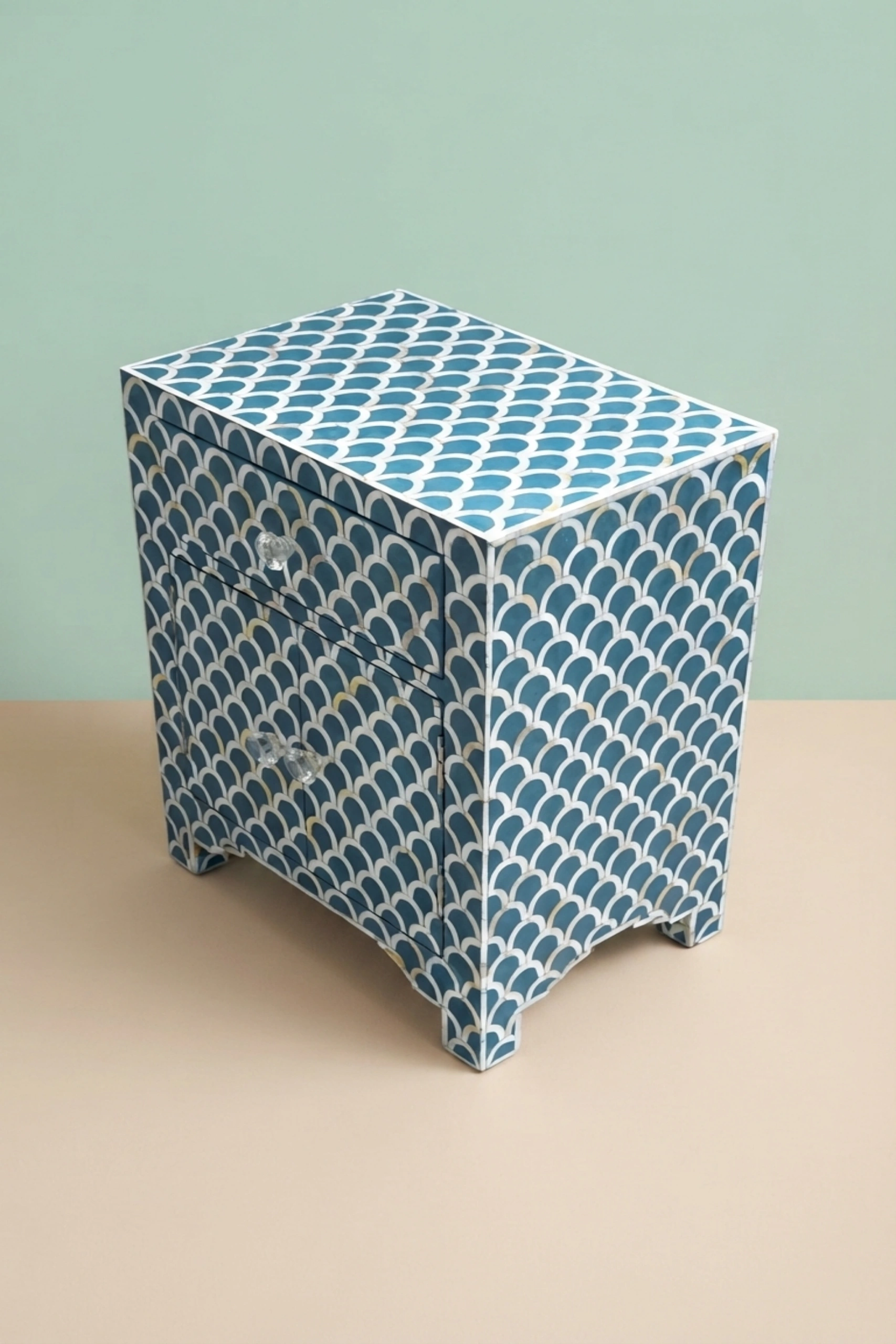 mop-inlay-1-drawer-2-door-fishscale-design-bedside-teal-green-bedside-table-green-furniture-mop-inlay-furniture-mother-of-pearl-inlay-nightstand-03.webp