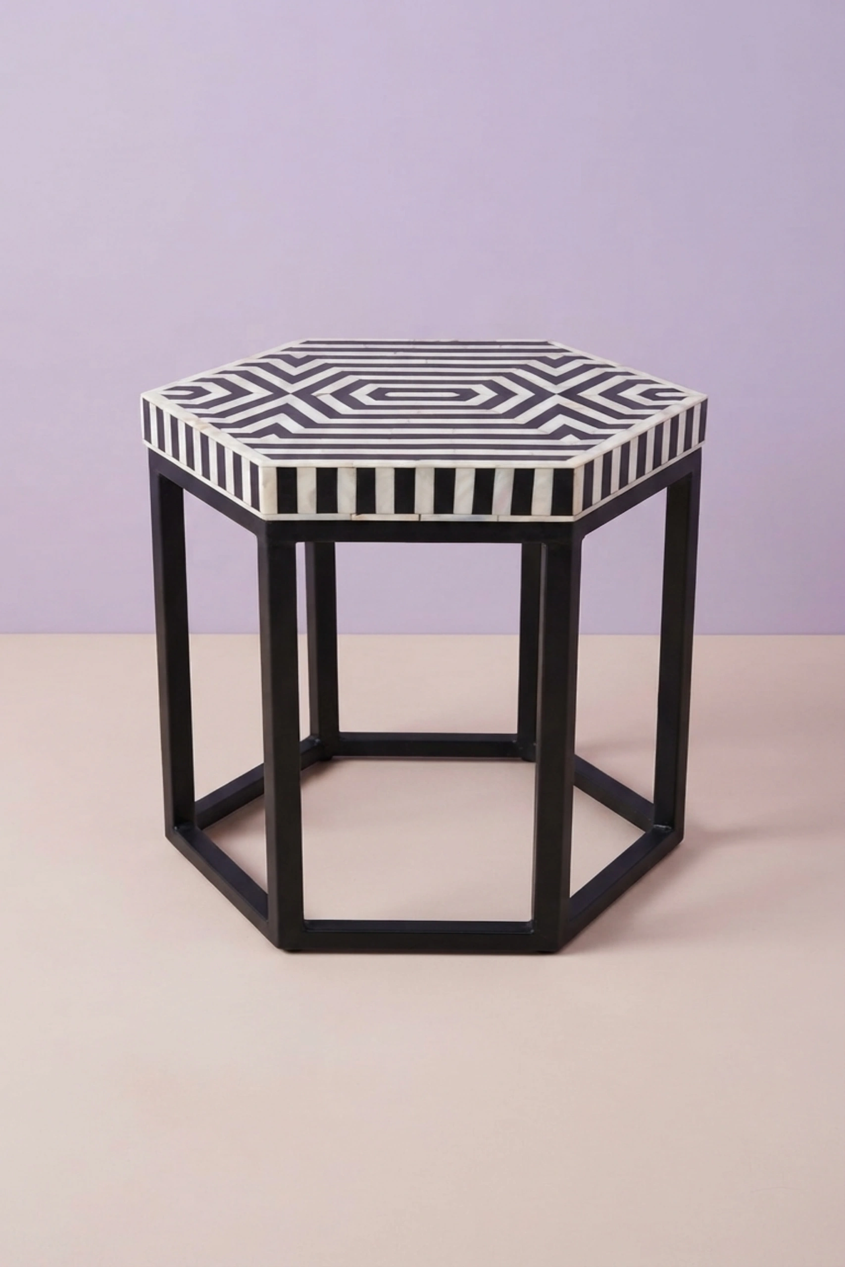 mop-inlay-hexagonal-stripe-side-table-black-black-furniture-furniture-table-mop-inlay-furniture-mother-of-pearl-inlay-striped-design-stripe-pattern-02.webp
