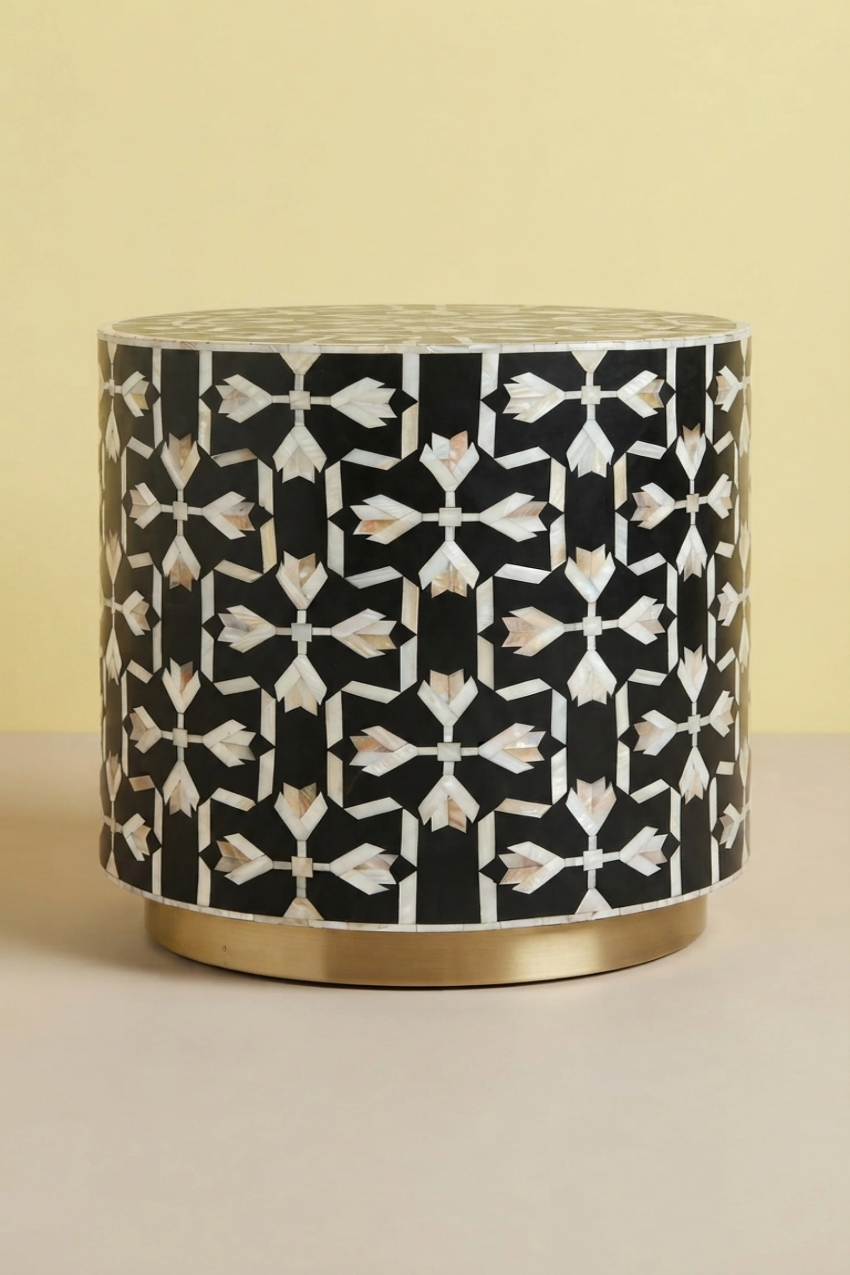 mop-inlay-lotus-accent-table-black-black-furniture-furniture-table-lotus-design-lotus-pattern-mop-inlay-furniture-mother-of-pearl-inlay-03.webp