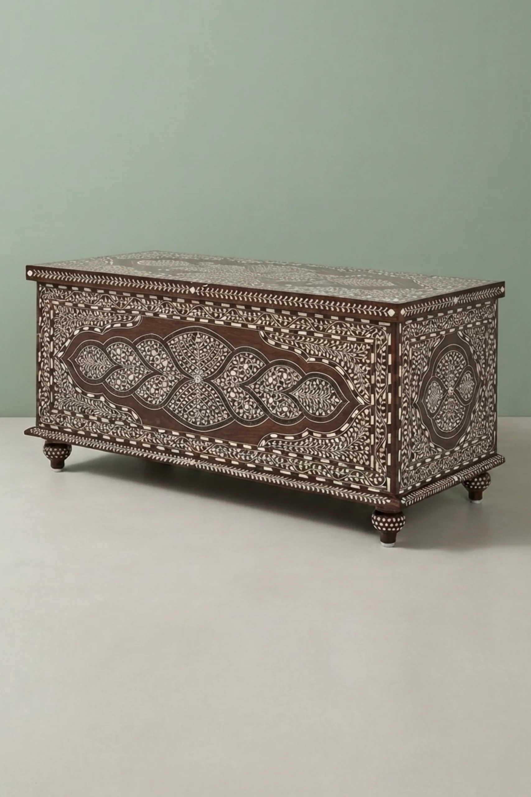 Moshi Teakwood Bone Inlaid Trunk Walnut, buy moshi teakwood bone inlaid, luxury moshi teakwood bone inlaid, handcrafted moshi teakwood bone inlaid, handmade moshi teakwood bone inlaid, moshi teakwoodmoshi-teakwood-bone-inlaid-trunk-walnut-bone-inlay-furniture-handmade-bone-inlay-01.webp
