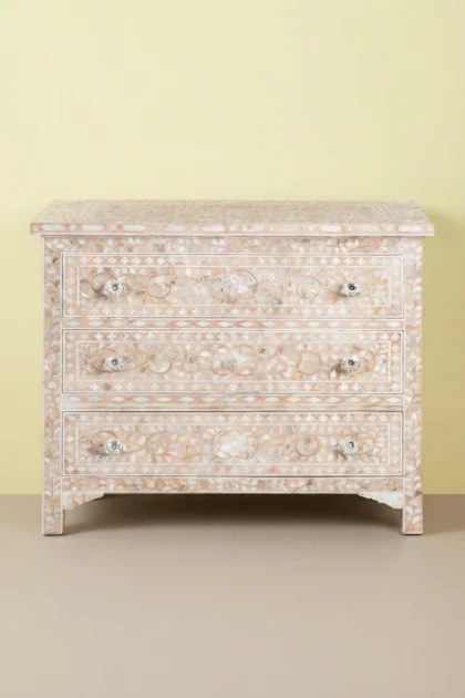 pale-pink-mother-of-pearl-inlay-3-drawer-chest-floral-chest-of-drawers-drawers-cabinet-floral-design-floral-pattern-flower-motif-mop-inlay-furniture-mother-01.webp