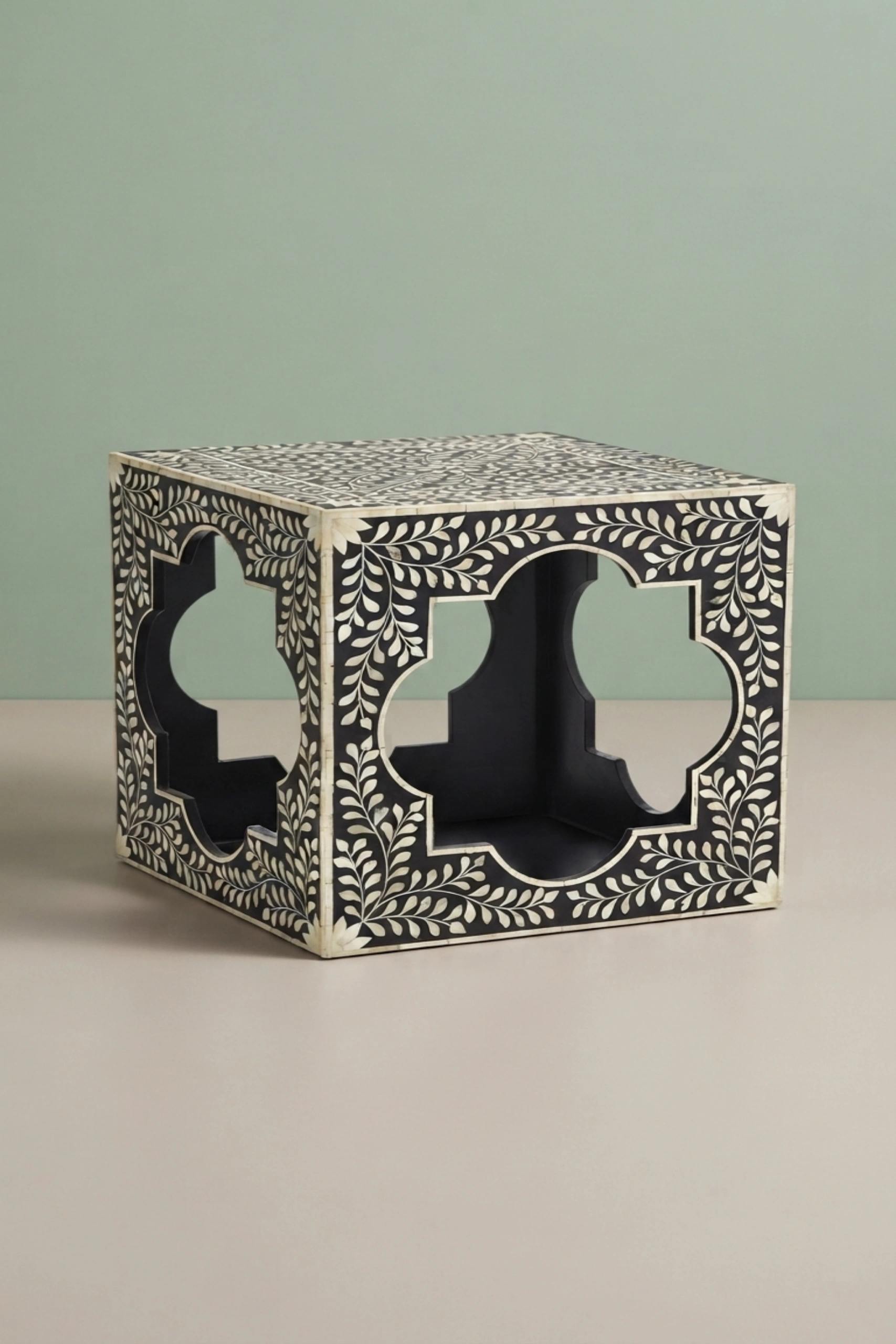 Quatrefoil Bone Inlay Side Table Black Floral, buy quatrefoil bone inlay side, luxury quatrefoil bone inlay side, handcrafted quatrefoil bone inlay side, handmade quatrefoil bone inlay side, bone sidequatrefoil-bone-inlay-side-table-black-floral-black-furniture-bone-inlay-furniture-floral-design-floral-pattern-flower-motif-furniture-table-handmade-bone-inlay-01.webp