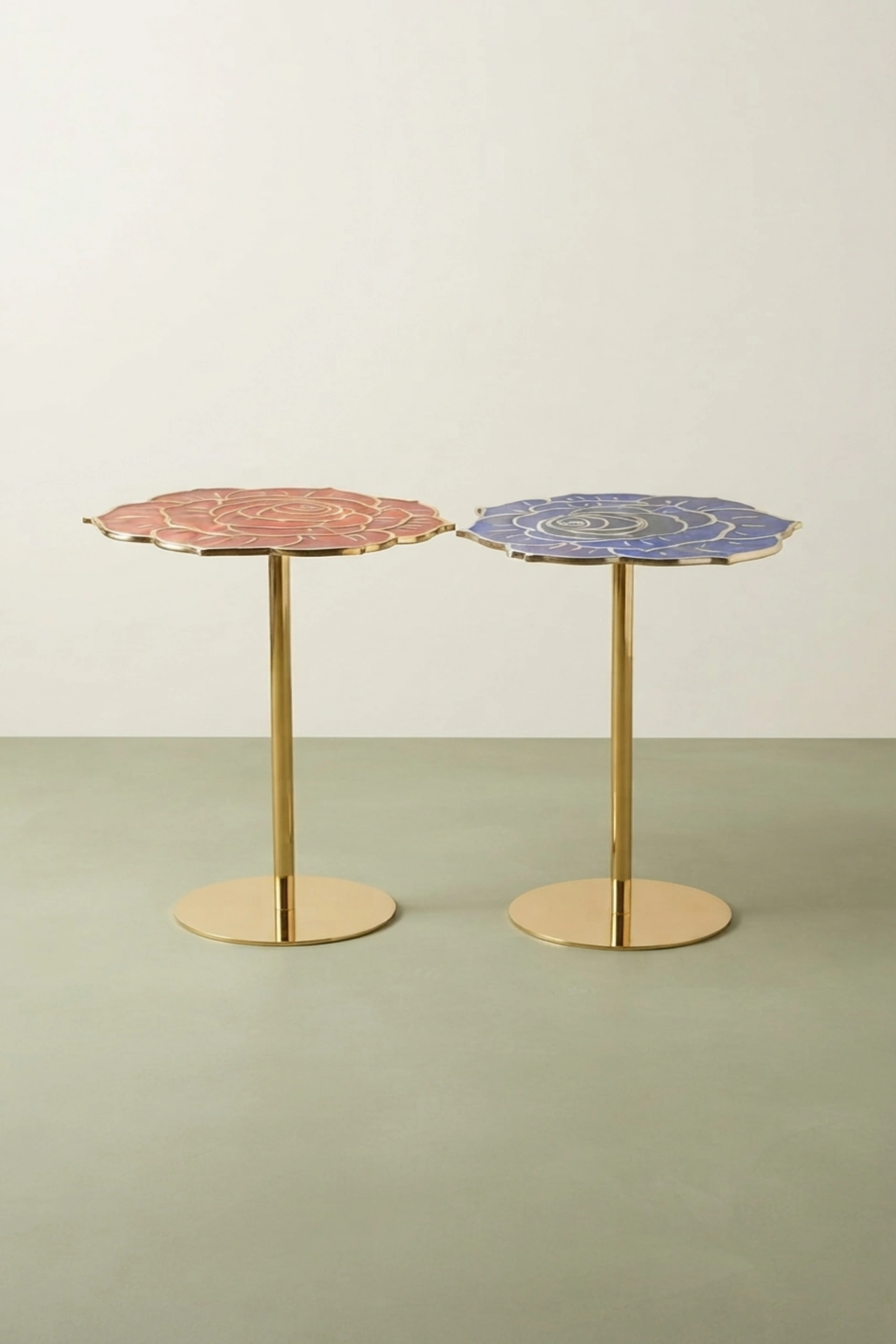 rose-brass-side-table-with-lapis-lazuli-gemstone-brass-furniture-furniture-table-gemstone-inlay-furniture-lapis-lazuli-stone-metal-furniture-semi-precious-sto-03.webp