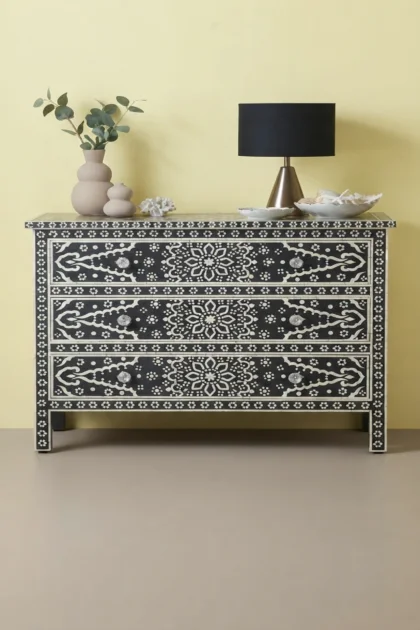 zahra-bone-inlay-chest-of-drawers-black-black-furniture-bone-inlay-furniture-chest-of-drawers-drawers-cabinet-handmade-bone-inlay-storage-furniture-01.webp