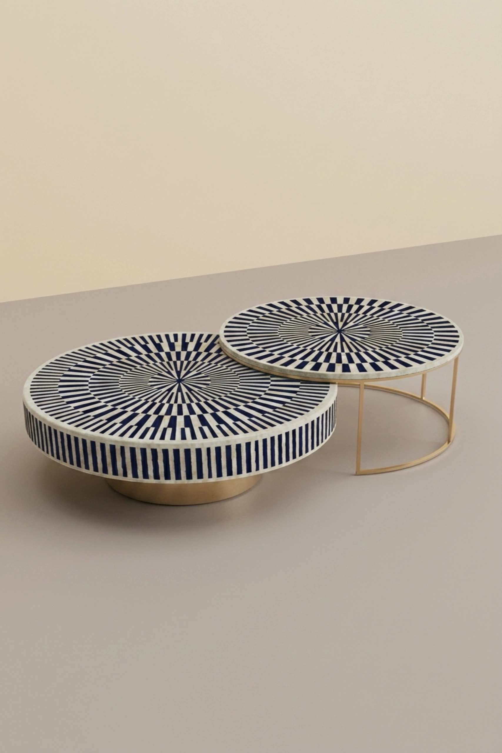 sunshine-bone-inlay-nesting-table-set-round-blue-blue-furniture-bone-inlay-furniture-furniture-table-handmade-bone-inlay-02.webp